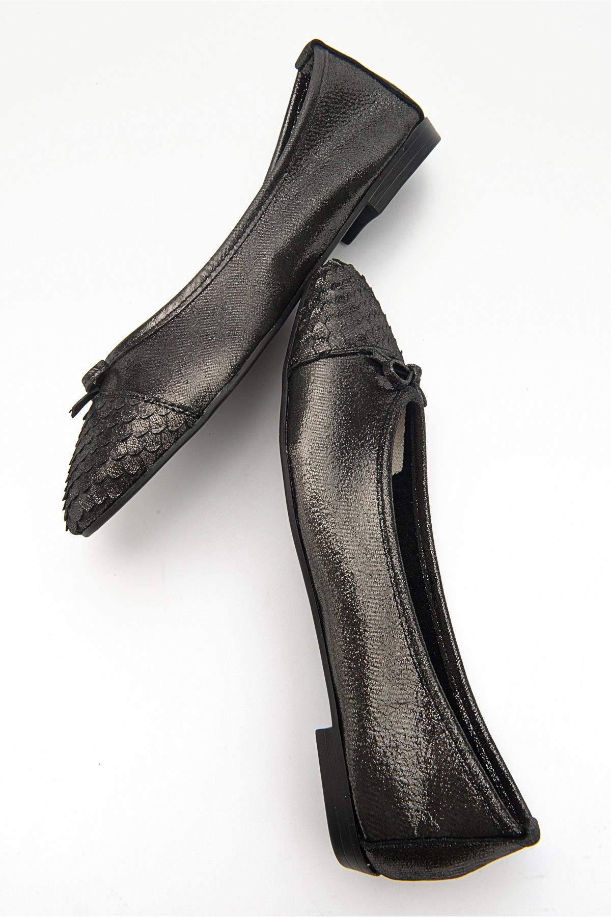 02 - Black Glitter Genuine Leather Ballet Flat (Women) - Image 3
