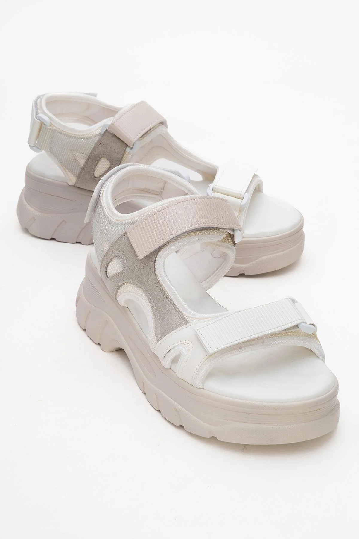 4740 - White Patent Sandal (Women)