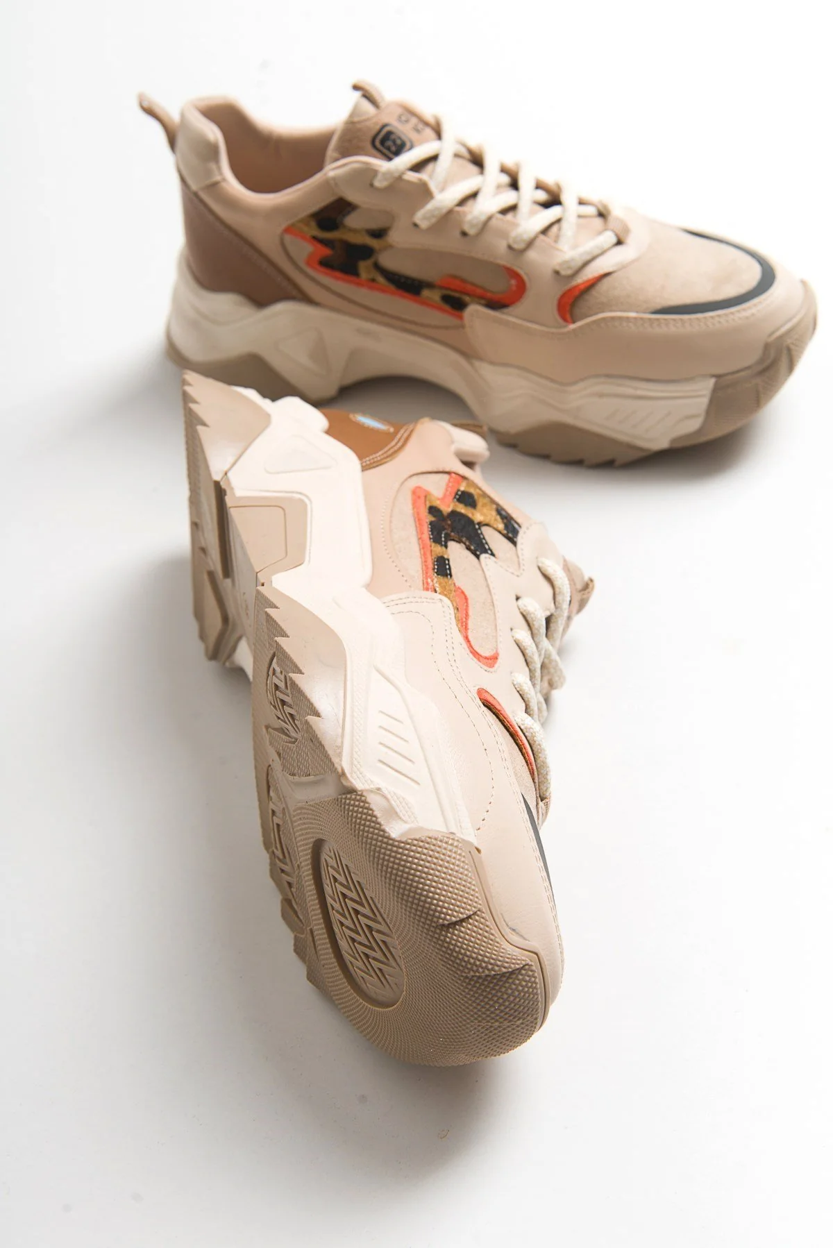 Europa - Beige Patterned Sneaker (Women) - Image 3