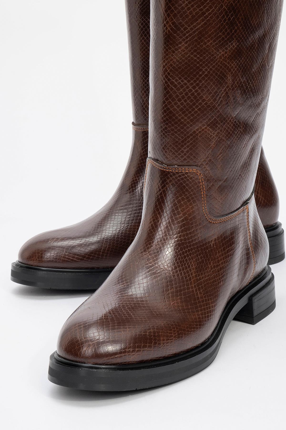 Alaska Brown Pattern Western Boot (Women) - Image 3
