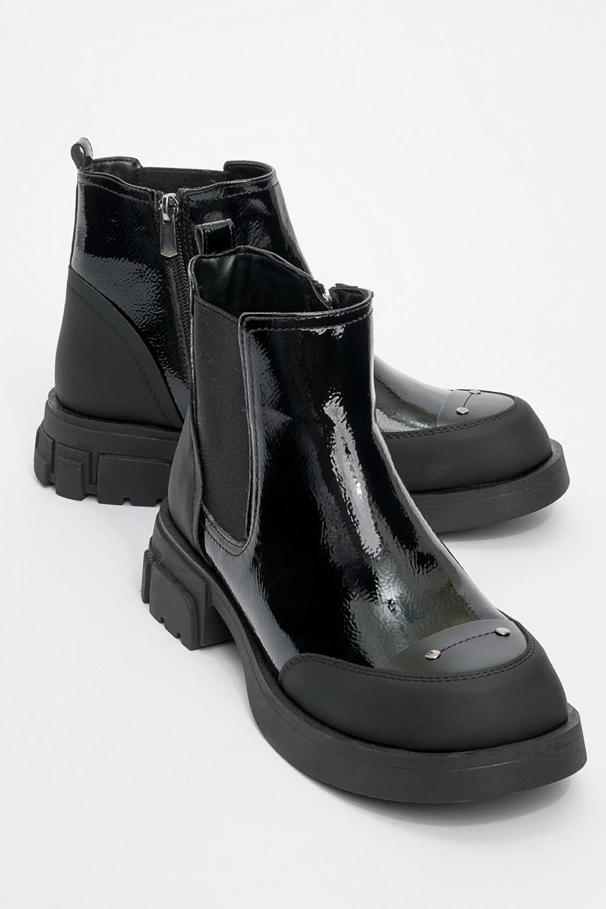 Albia - Black Zippered Elastic Boot (Women)