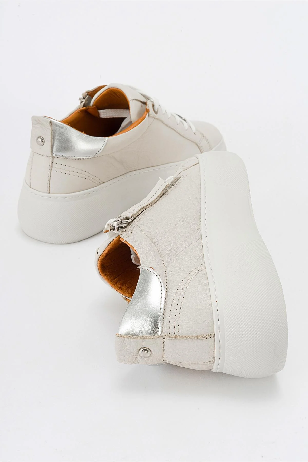 Allie - Beige Leather Zip Sneaker (Women) - Image 3