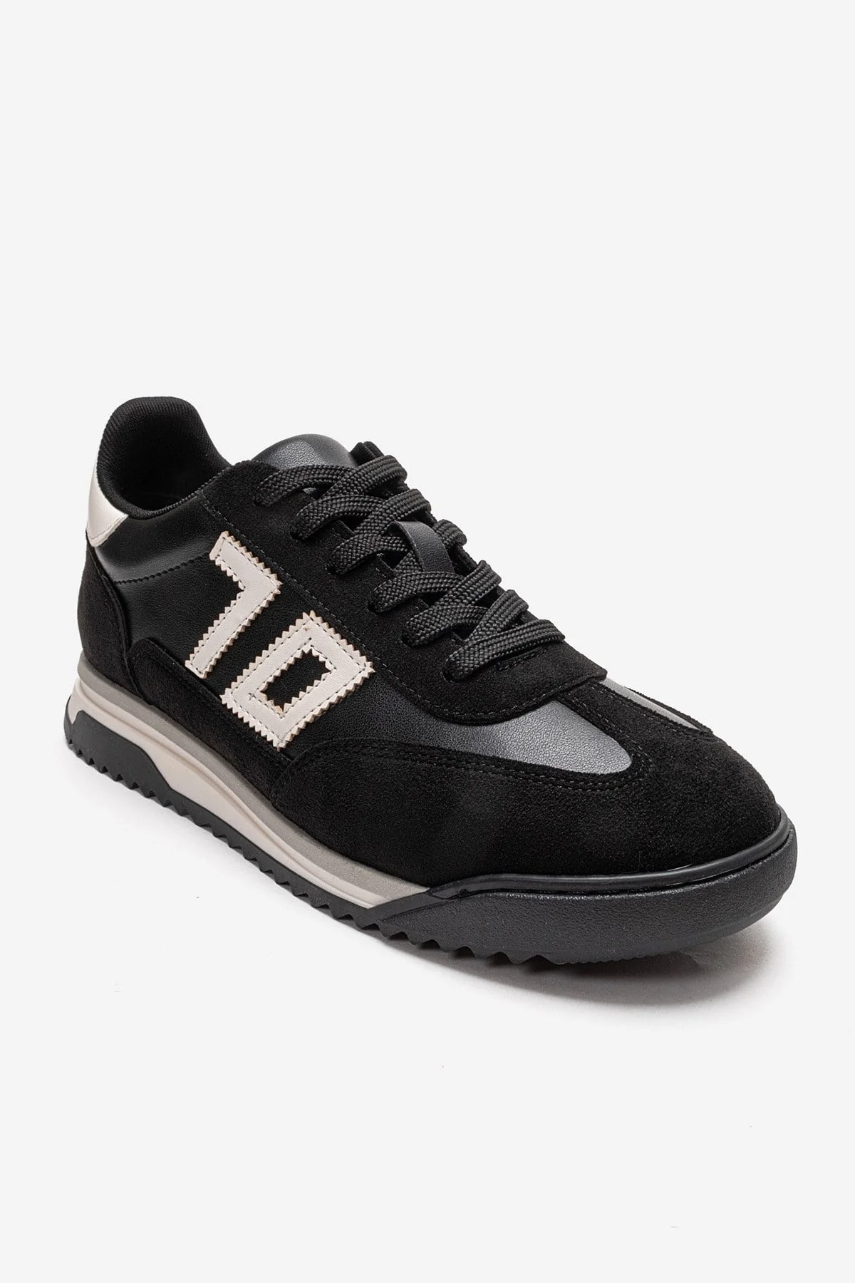 ARVON - Black Sneaker (Women) - Image 3