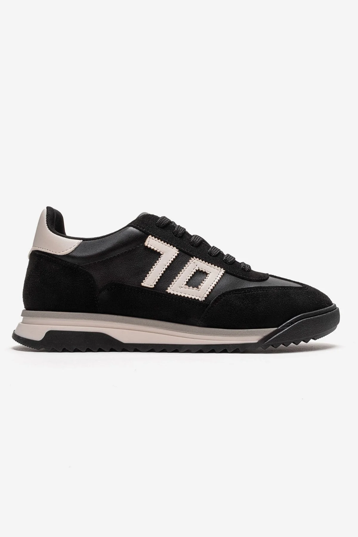 ARVON - Black Sneaker (Women) - Image 4