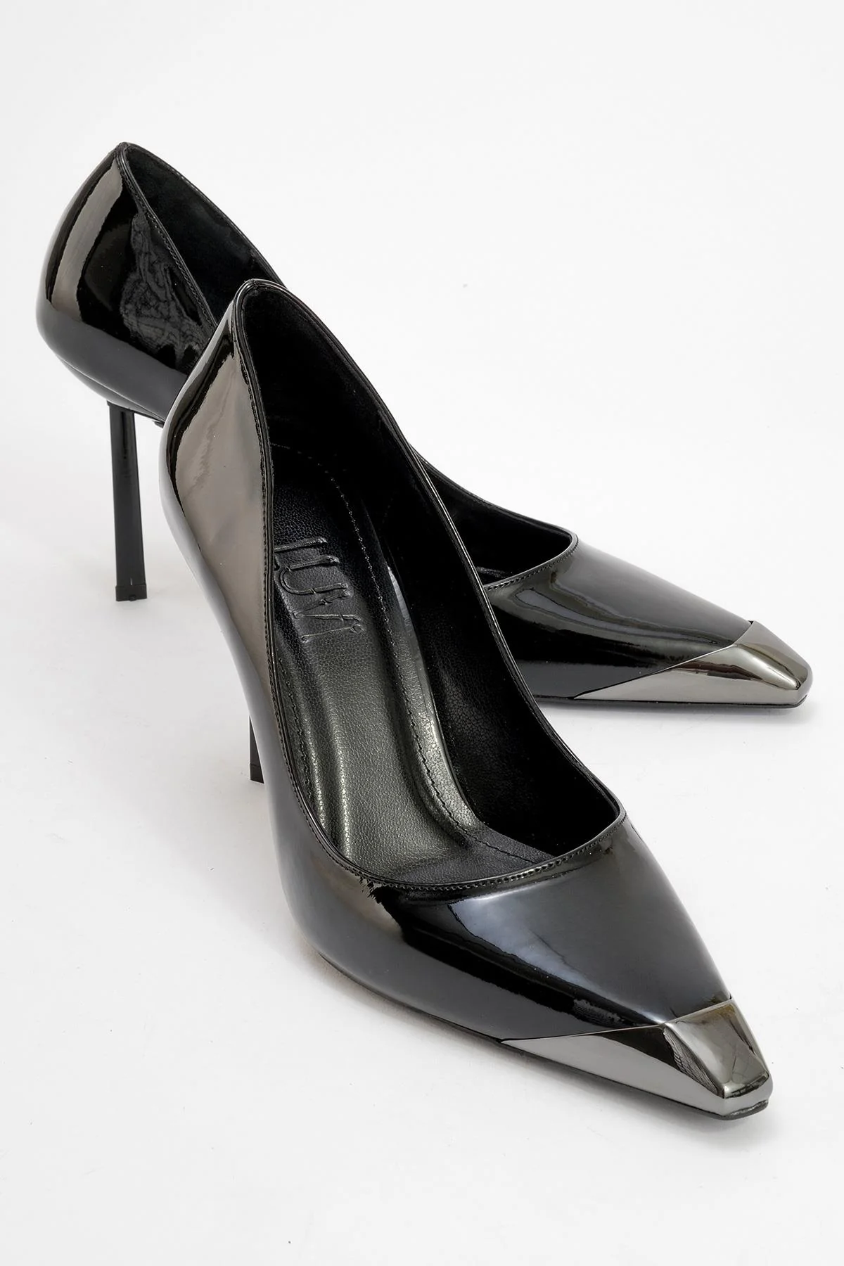 Brelo - Black High Heel Shoe (Women)