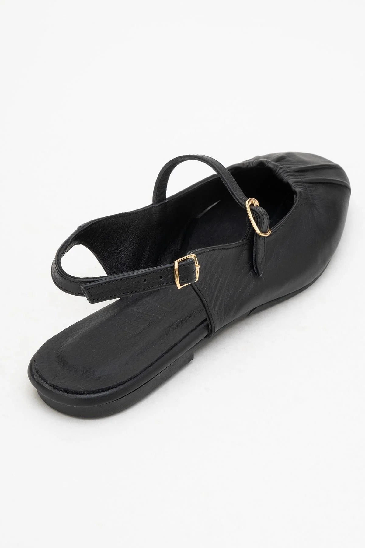 BRITNEY Black Leather Closed-Toe Sandal (Women) - Image 5