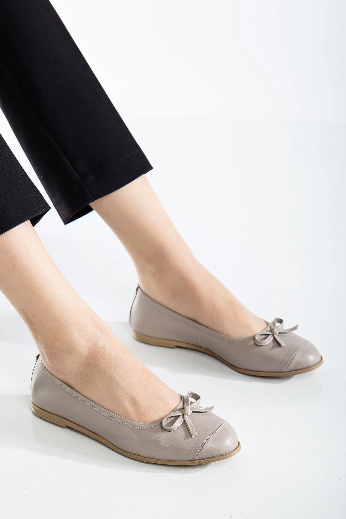 Brooklyn - Dark Beige Ballerina Flats - Image 3