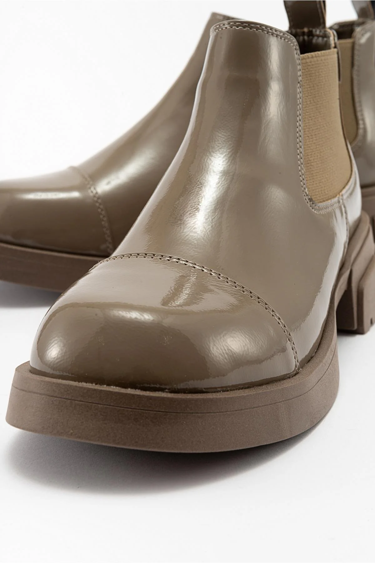 Cafune - Taupe Patent Boot (Women) - Image 4