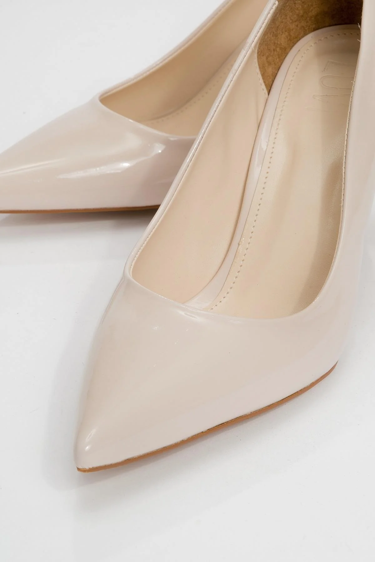 Calse - Beige Heeled Shoe (Women) - Image 3