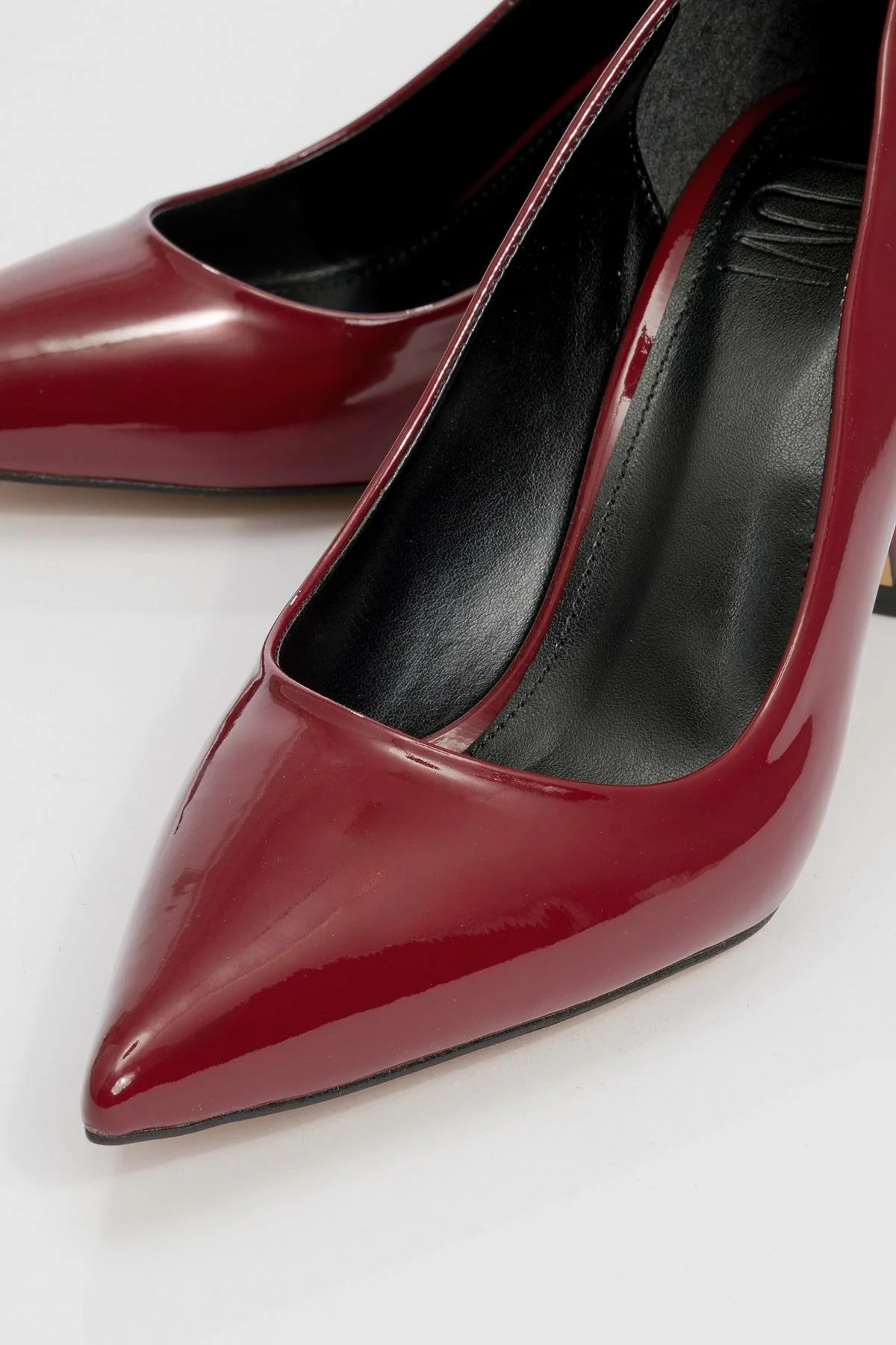 Calse - Burgundy Patent Heeled Shoe (Women) - Image 3