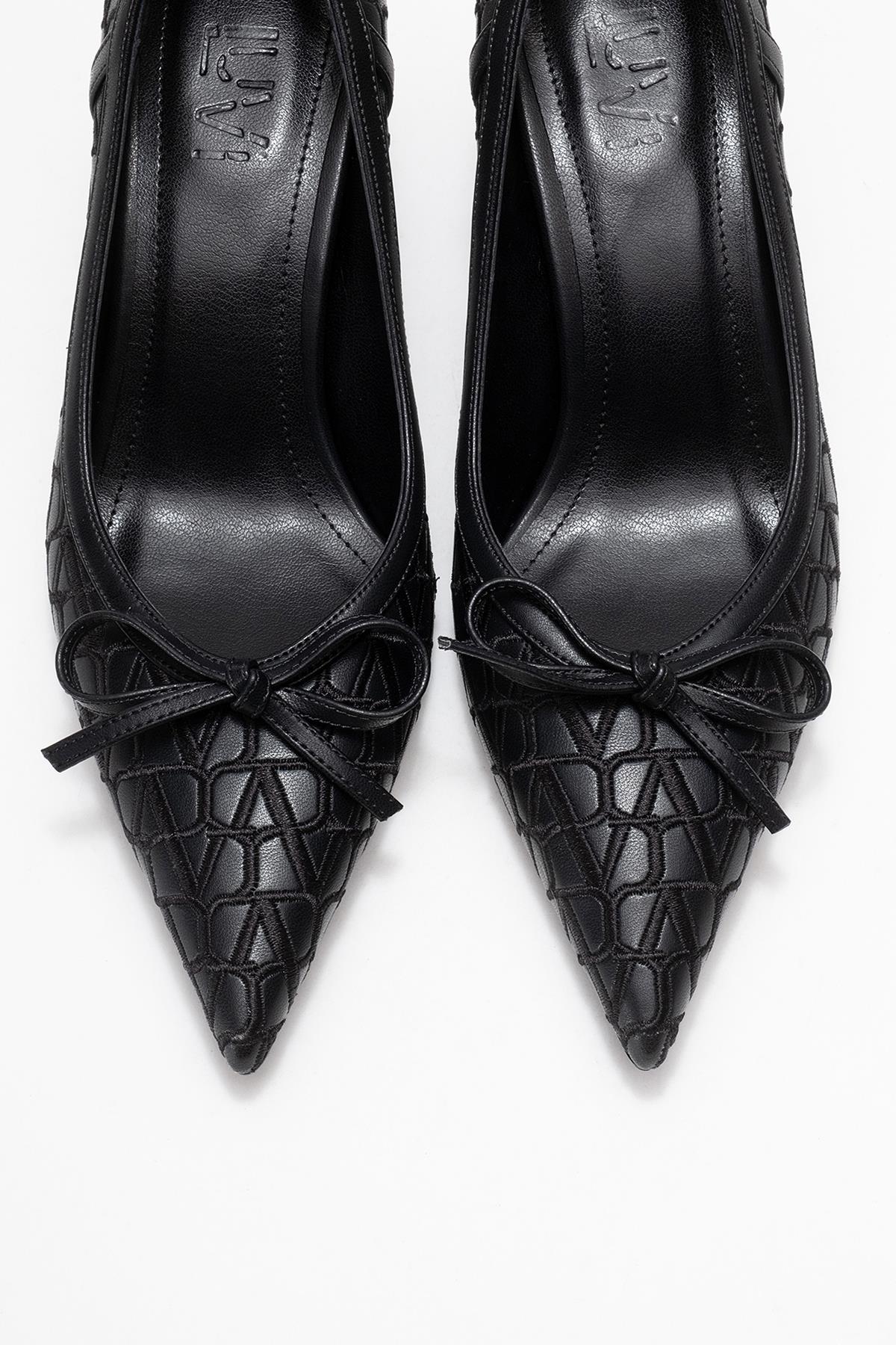 Camden - Black Patterned Bow Pump (Women) - Image 2