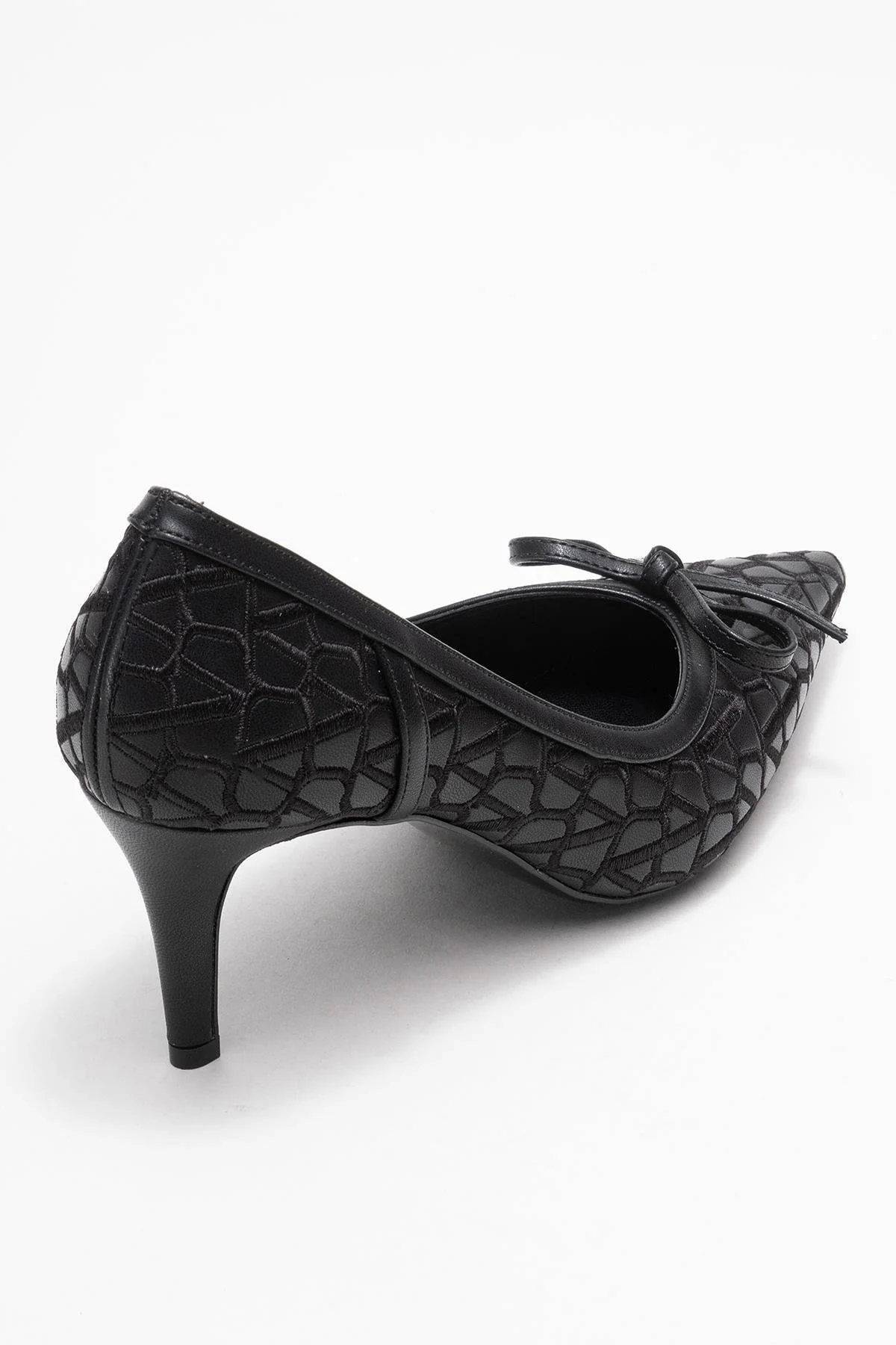 Camden - Black Patterned Bow Pump (Women) - Image 5