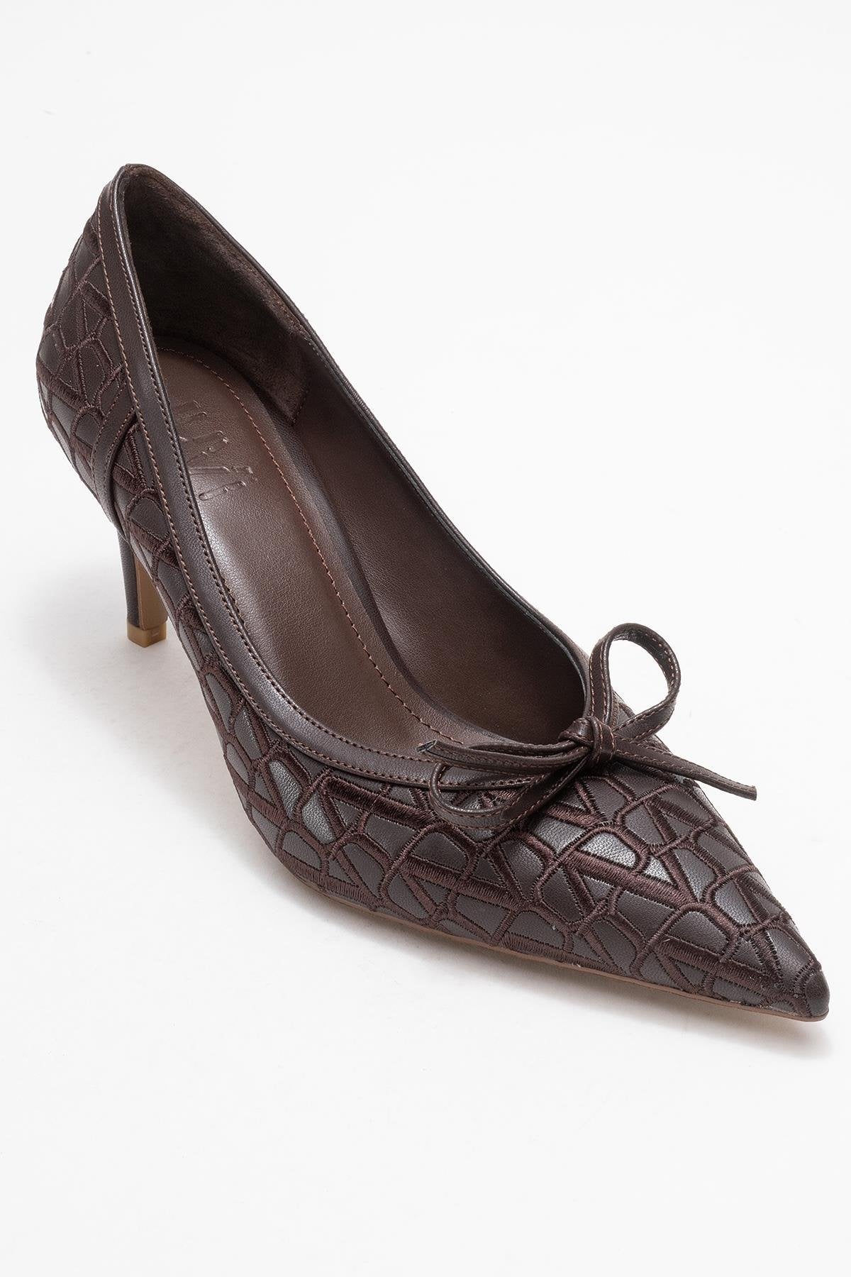 Camden - Brown Patterned Bow Pump (Women) - Image 3