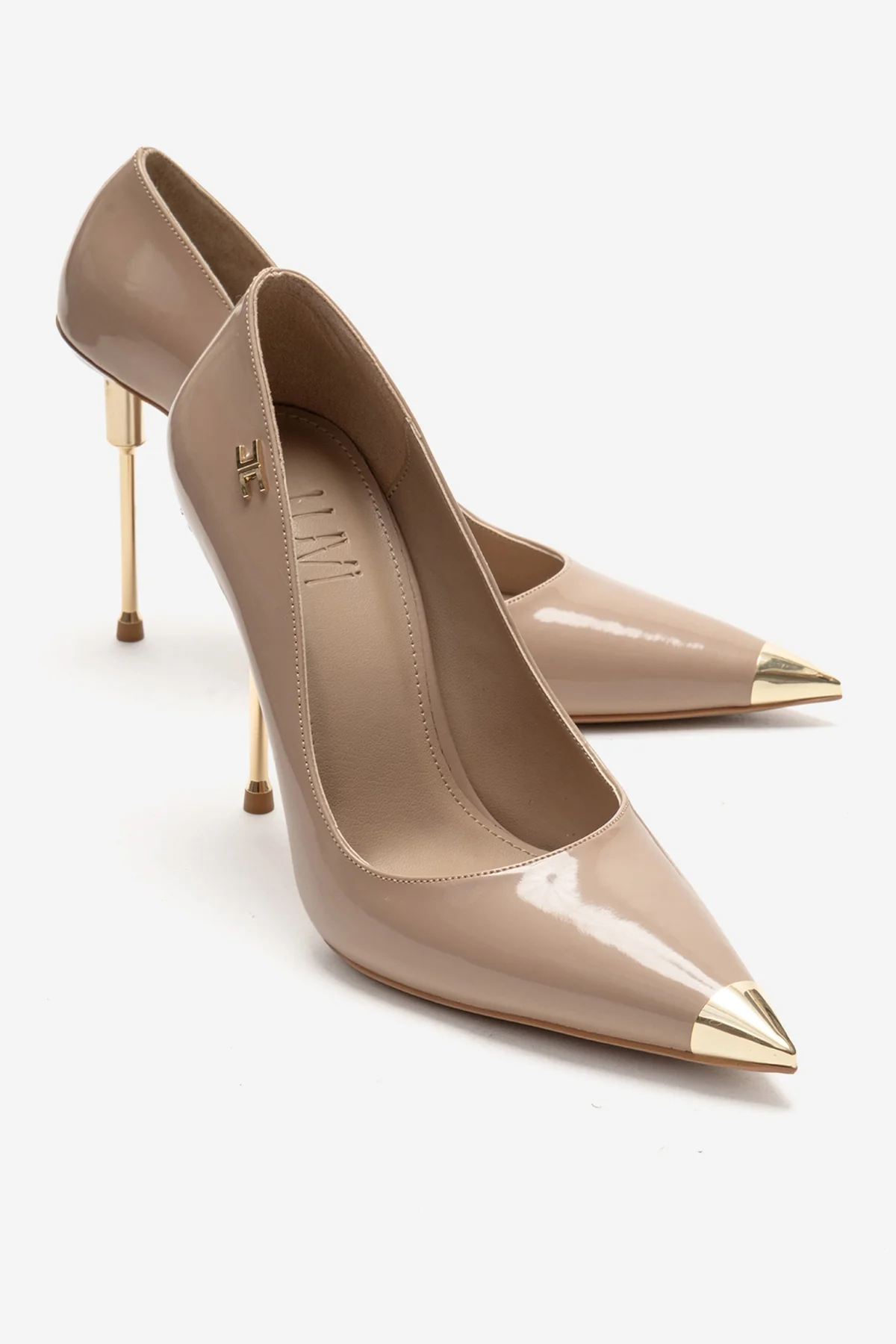 CARLAS - Beige Patent Stiletto Pump (Women)