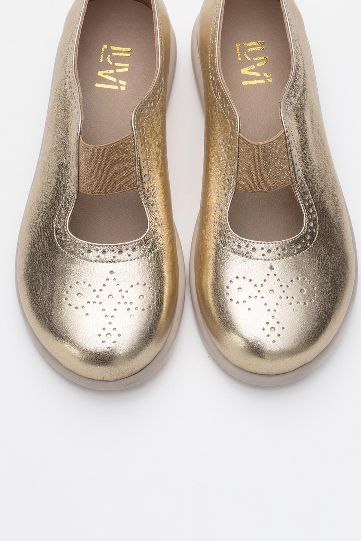 CHELLE Gold Elastic Leather Flat (Women) - Image 2