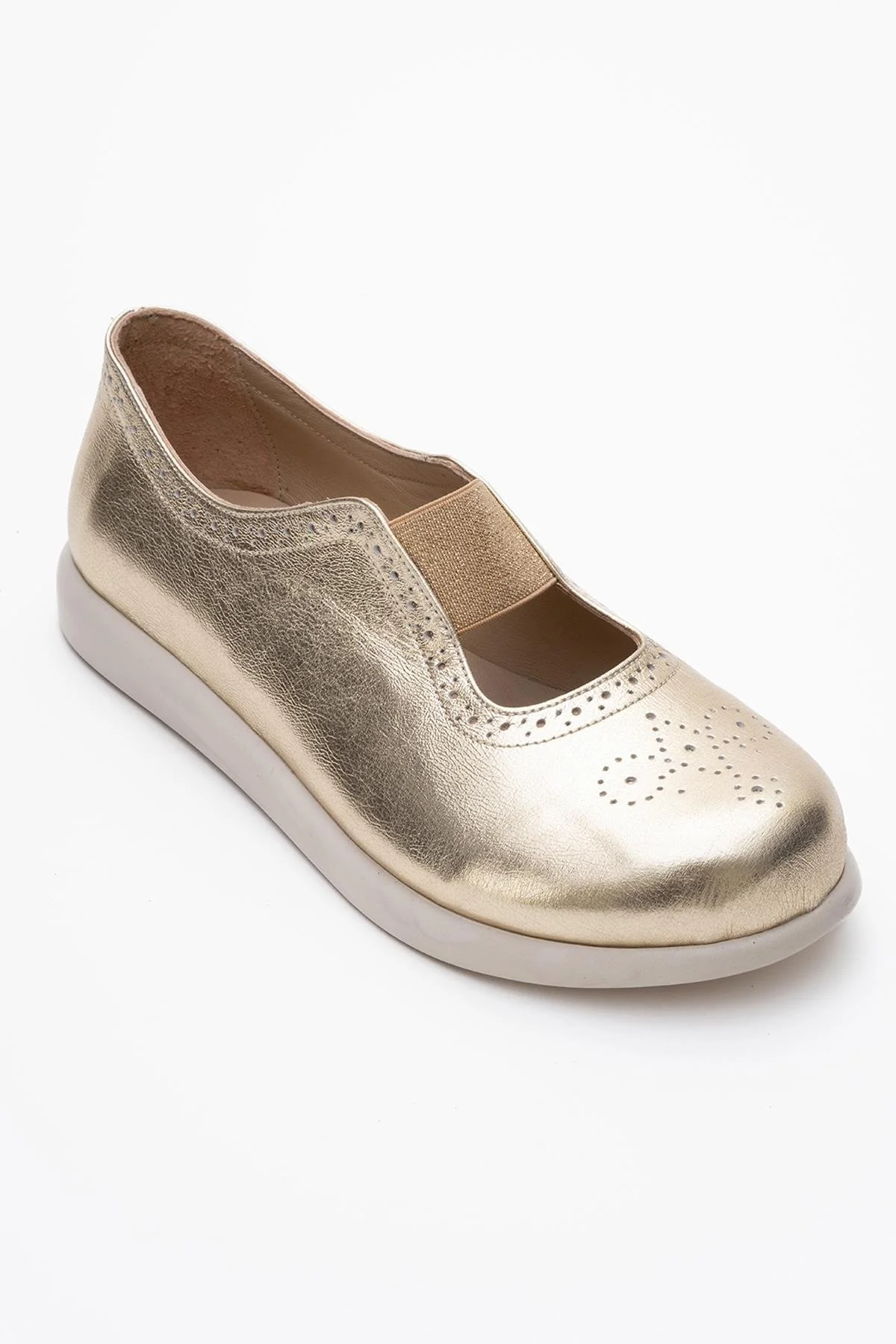 CHELLE Gold Elastic Leather Flat (Women) - Image 3