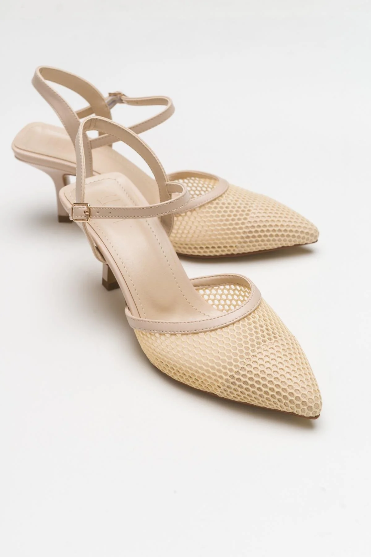 Chic - Beige Heeled Shoe (Women) - Image 3