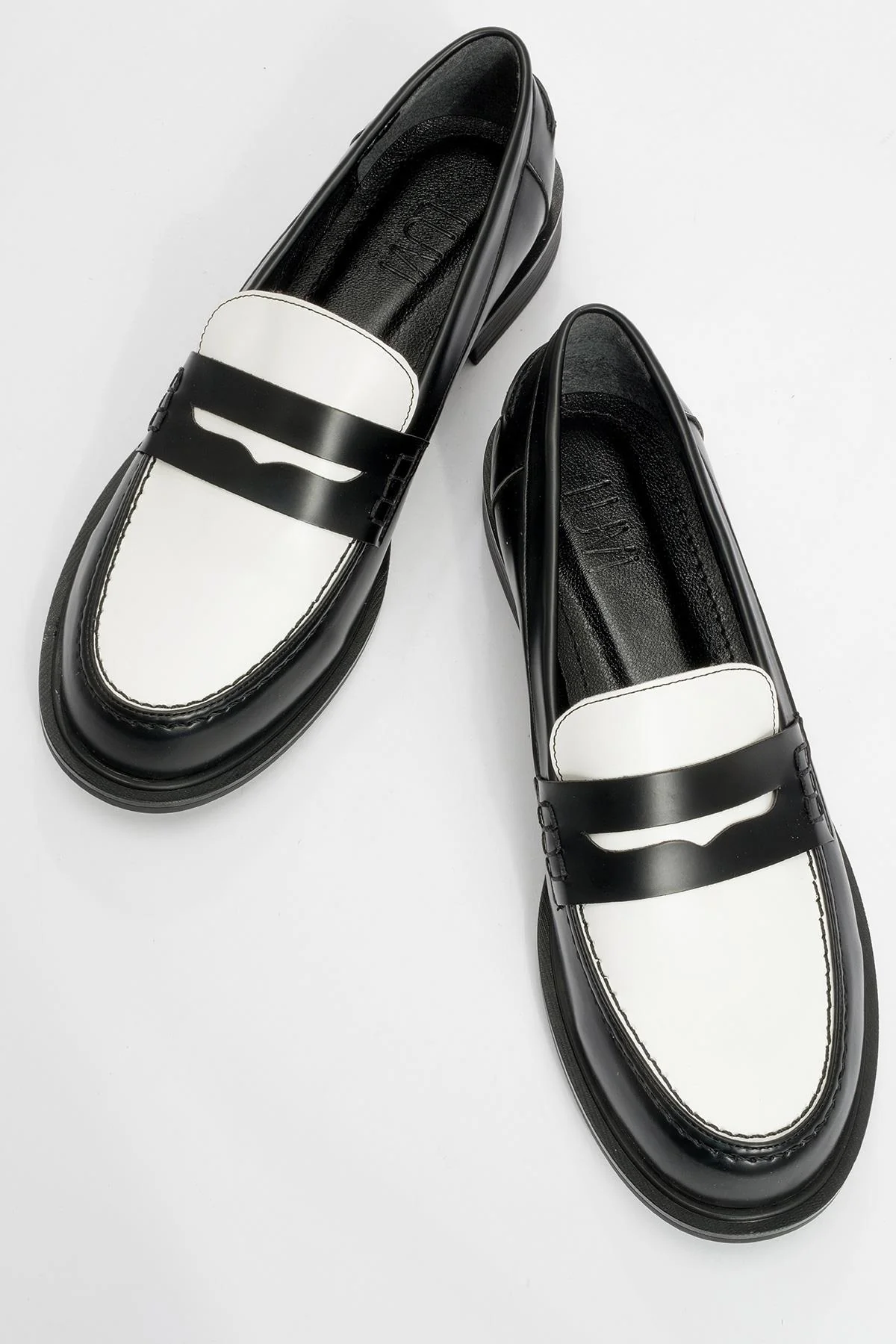 CHOOS Black Loafer (Women) - Image 3