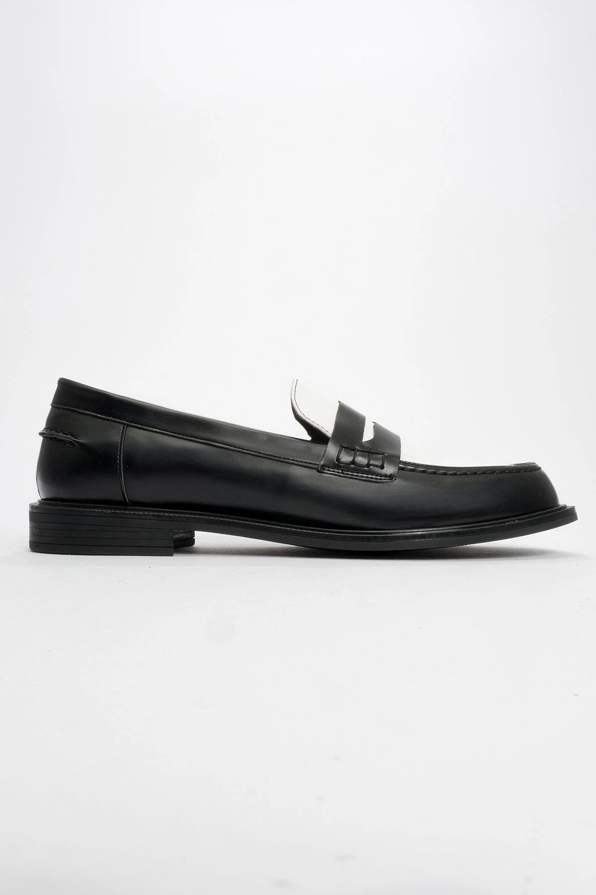 CHOOS Black Loafer (Women) - Image 5