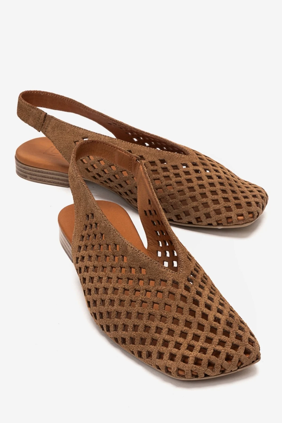 DELIZIA - Camel Genuine Leather Closed-Toe Sandal (Women)