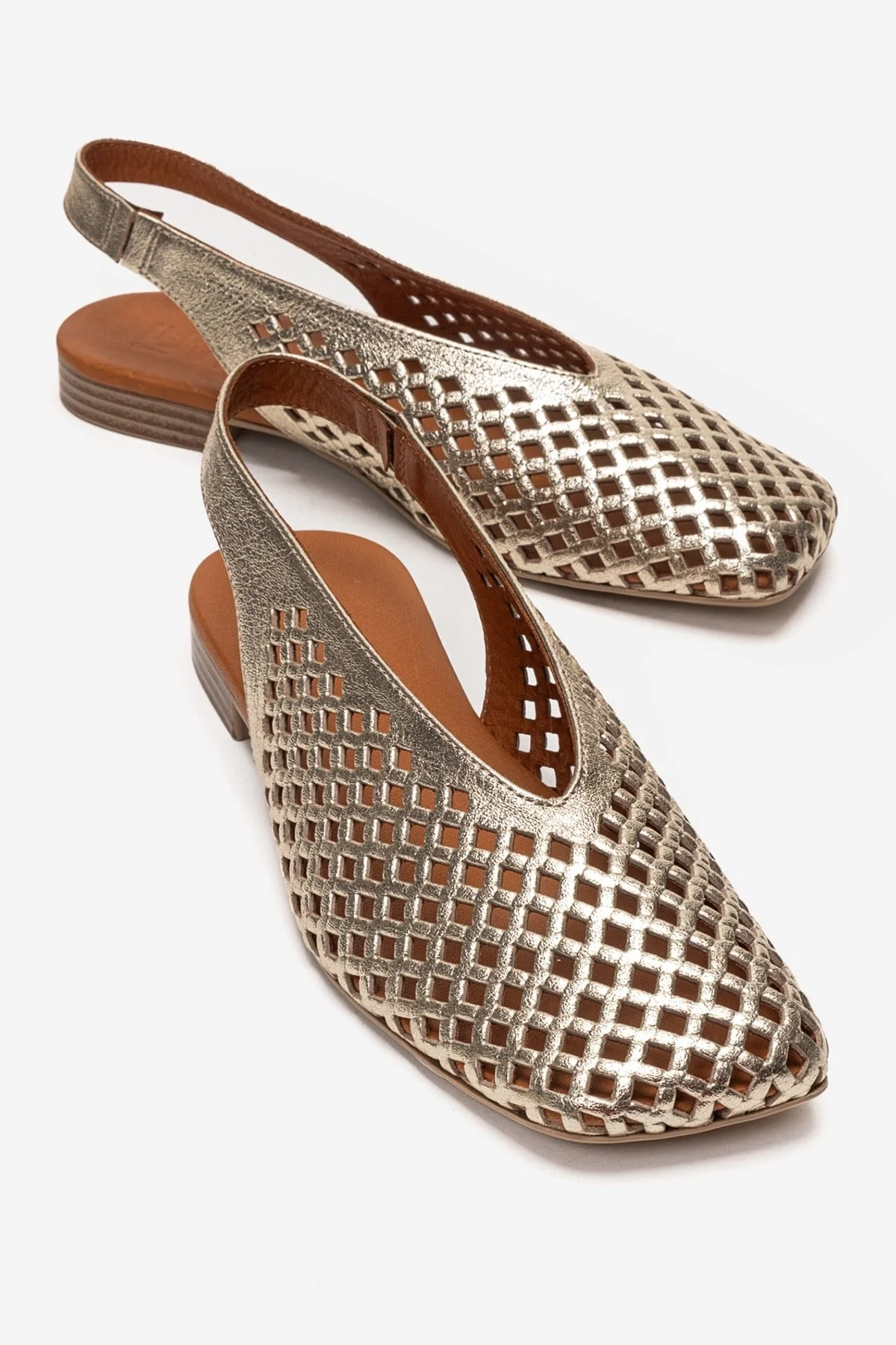 DELIZIA - Gold Genuine Leather Closed Front Laser-Cut Sandal (Women)