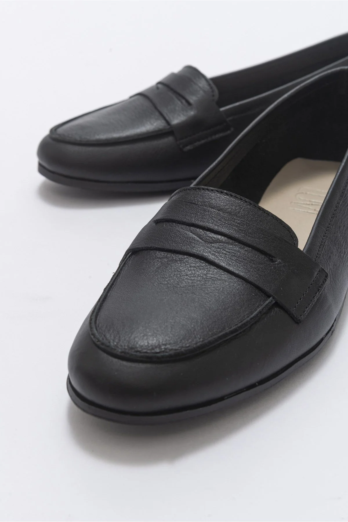 Dorothy - Black Leather Loafers - Image 4