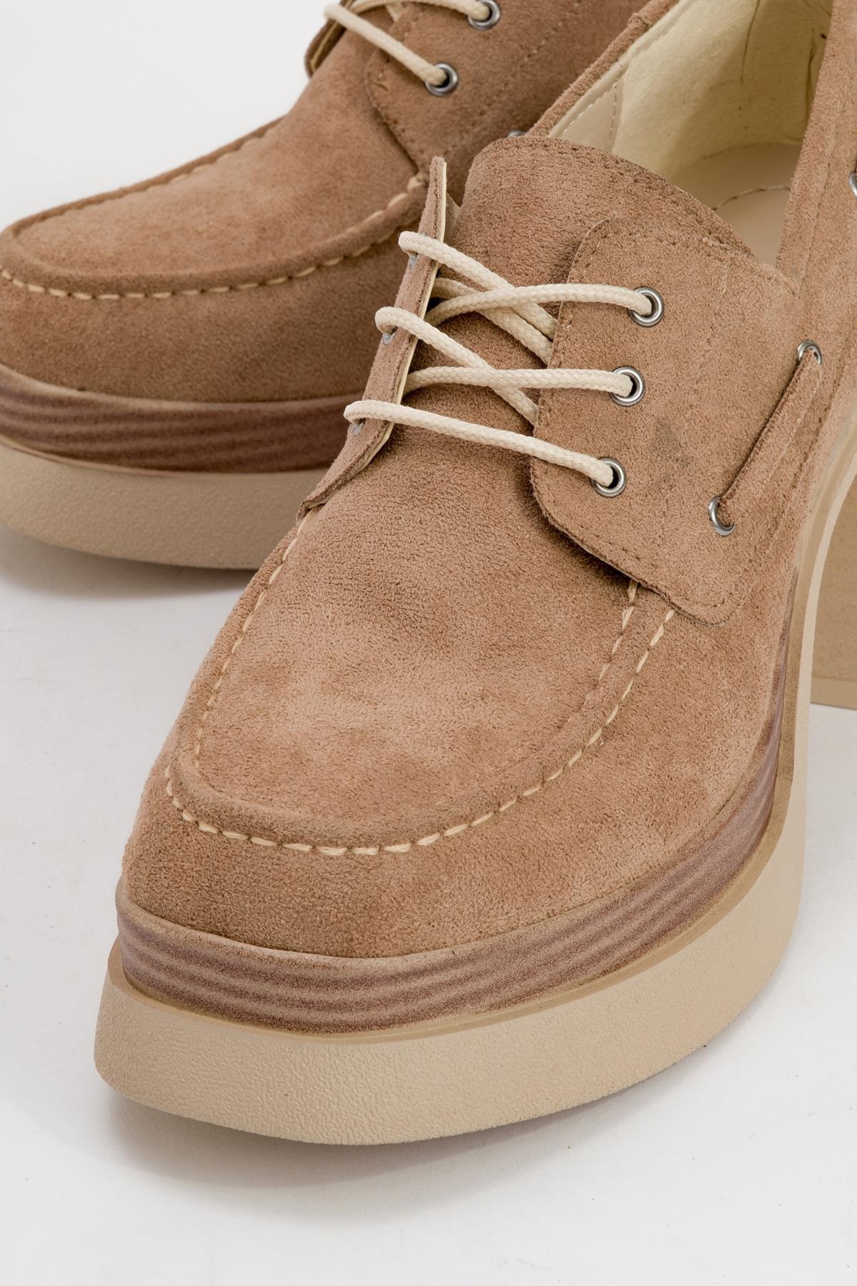 Dudley - Taupe Platform Heel Shoe (Women) - Image 3