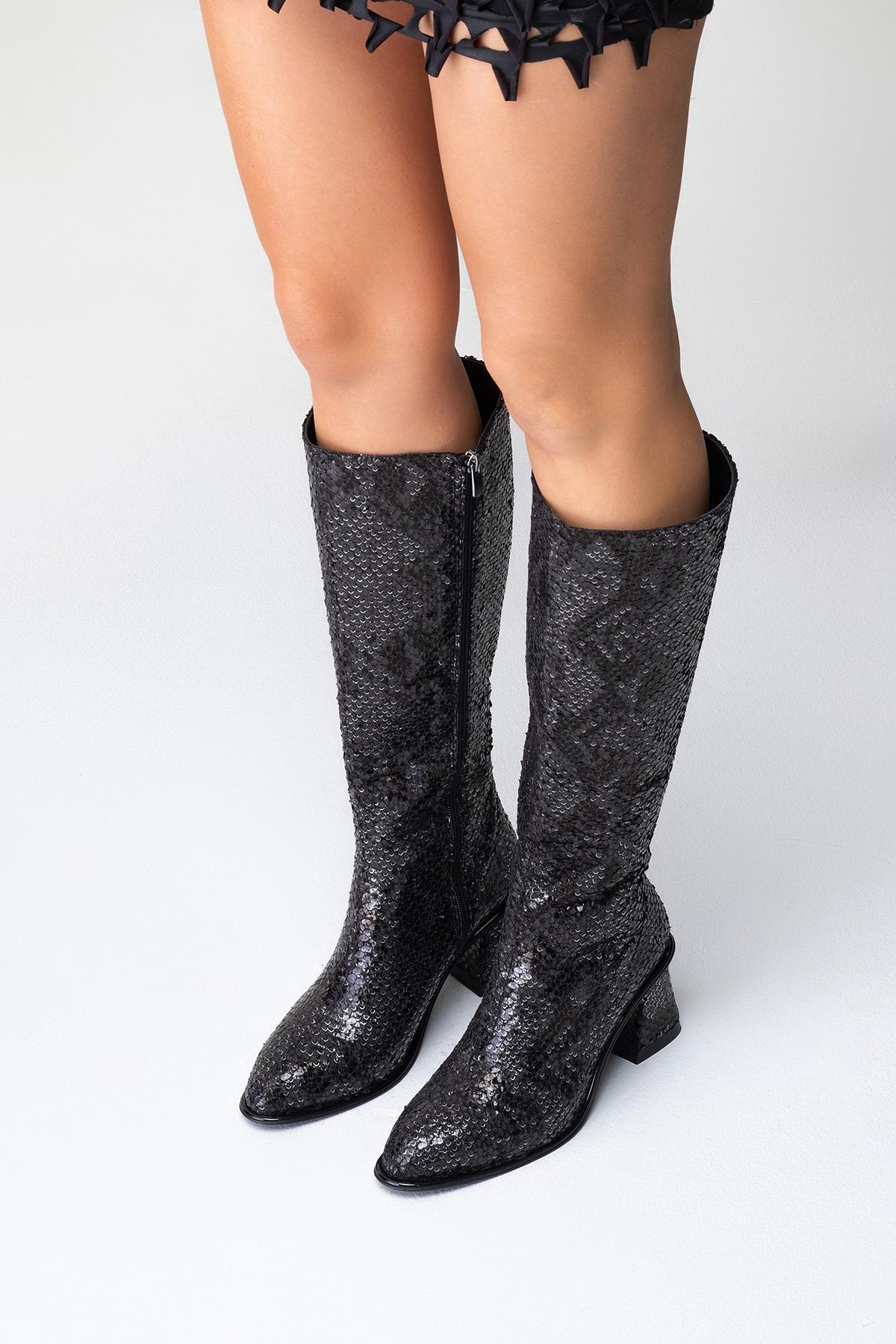 Elly Black Pattern Block Heel Boot (Women) - Image 10