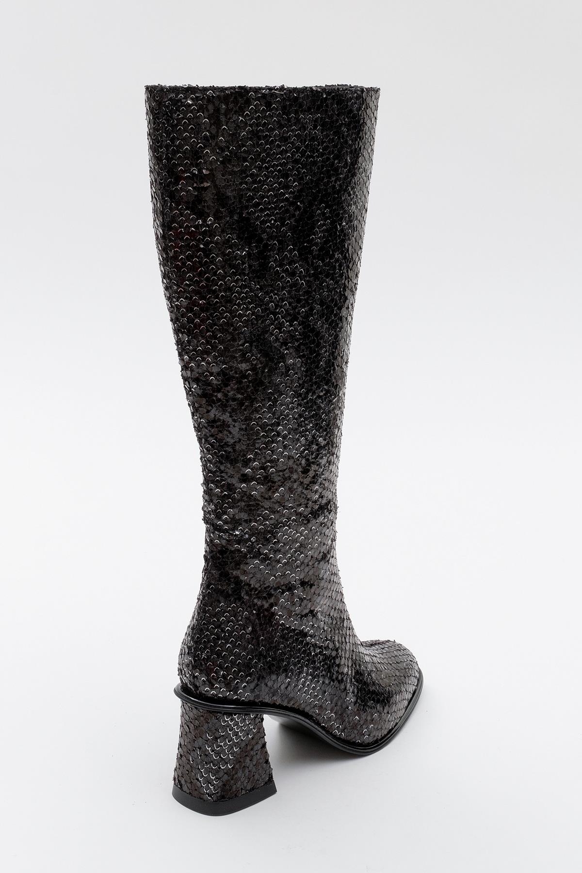Elly Black Pattern Block Heel Boot (Women) - Image 4
