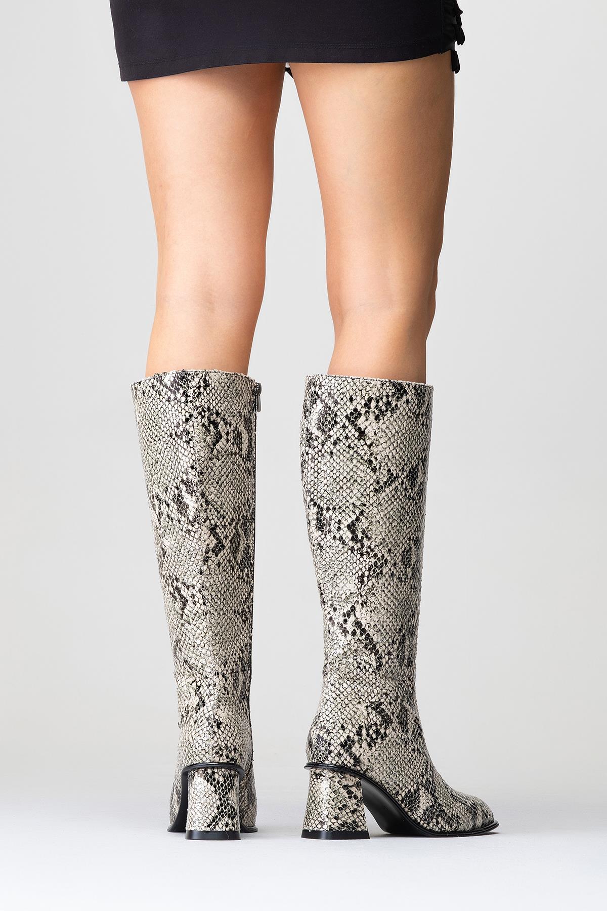 Elly Black White Pattern Block Heel Boot (Women) - Image 7
