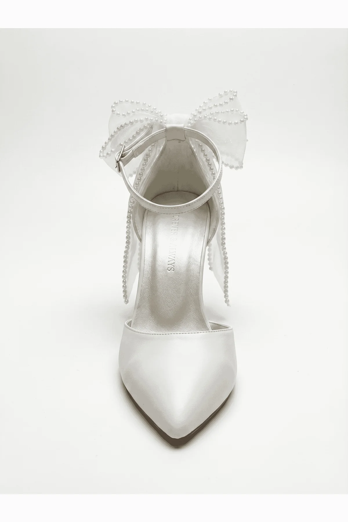 Elvienne Pointed Toe Bow Detail Block Heel Bridal Sandals - Image 4