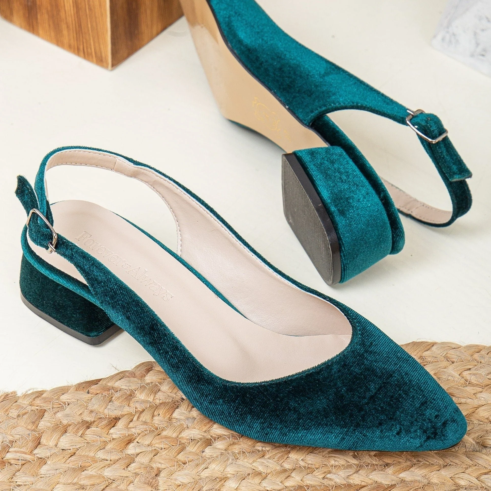 Emma - Green Velvet Slingback Shoes - Image 3