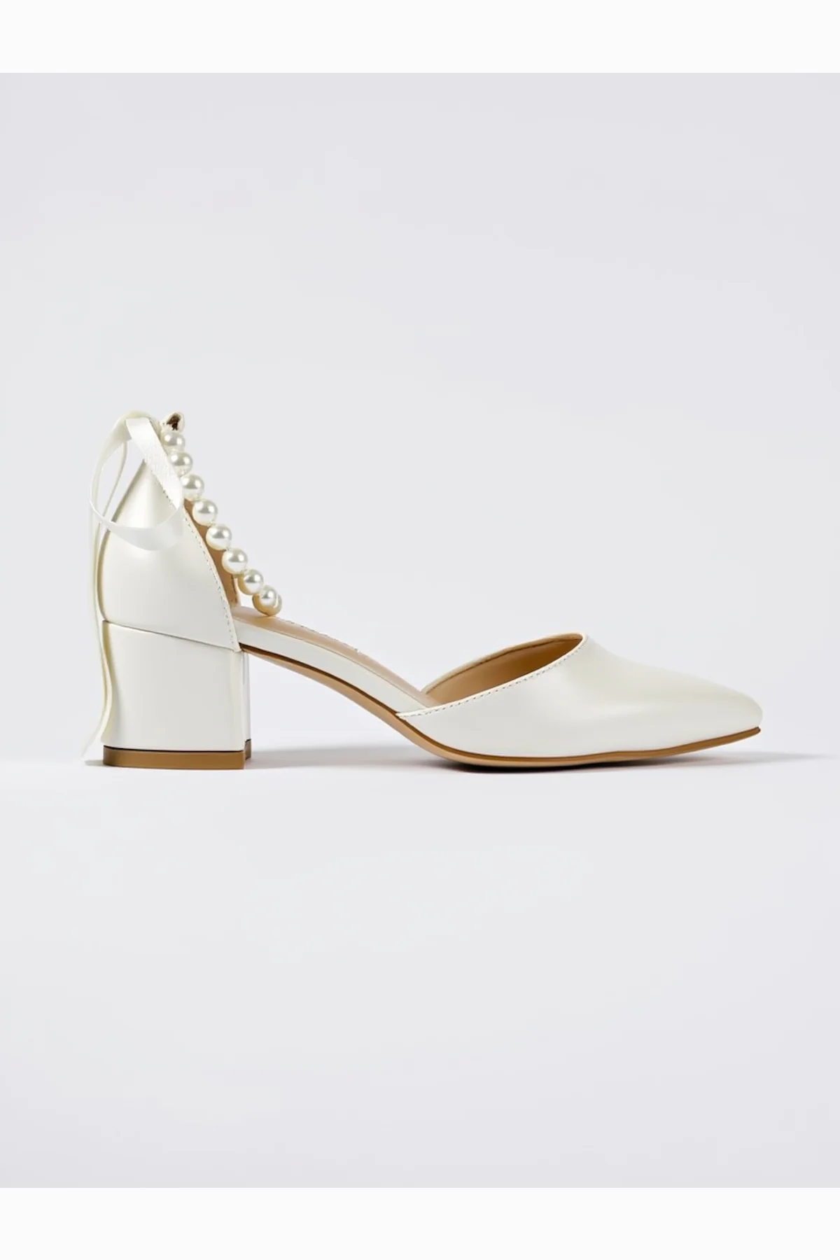 Evania Pointed-toe Block Heel Wedding Pump - Image 2