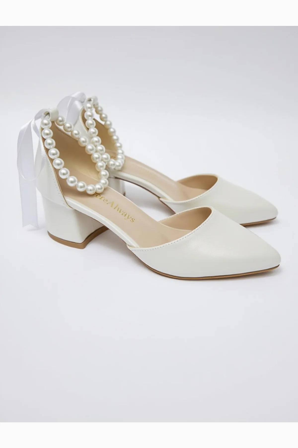 Evania Pointed-toe Block Heel Wedding Pump - Image 4