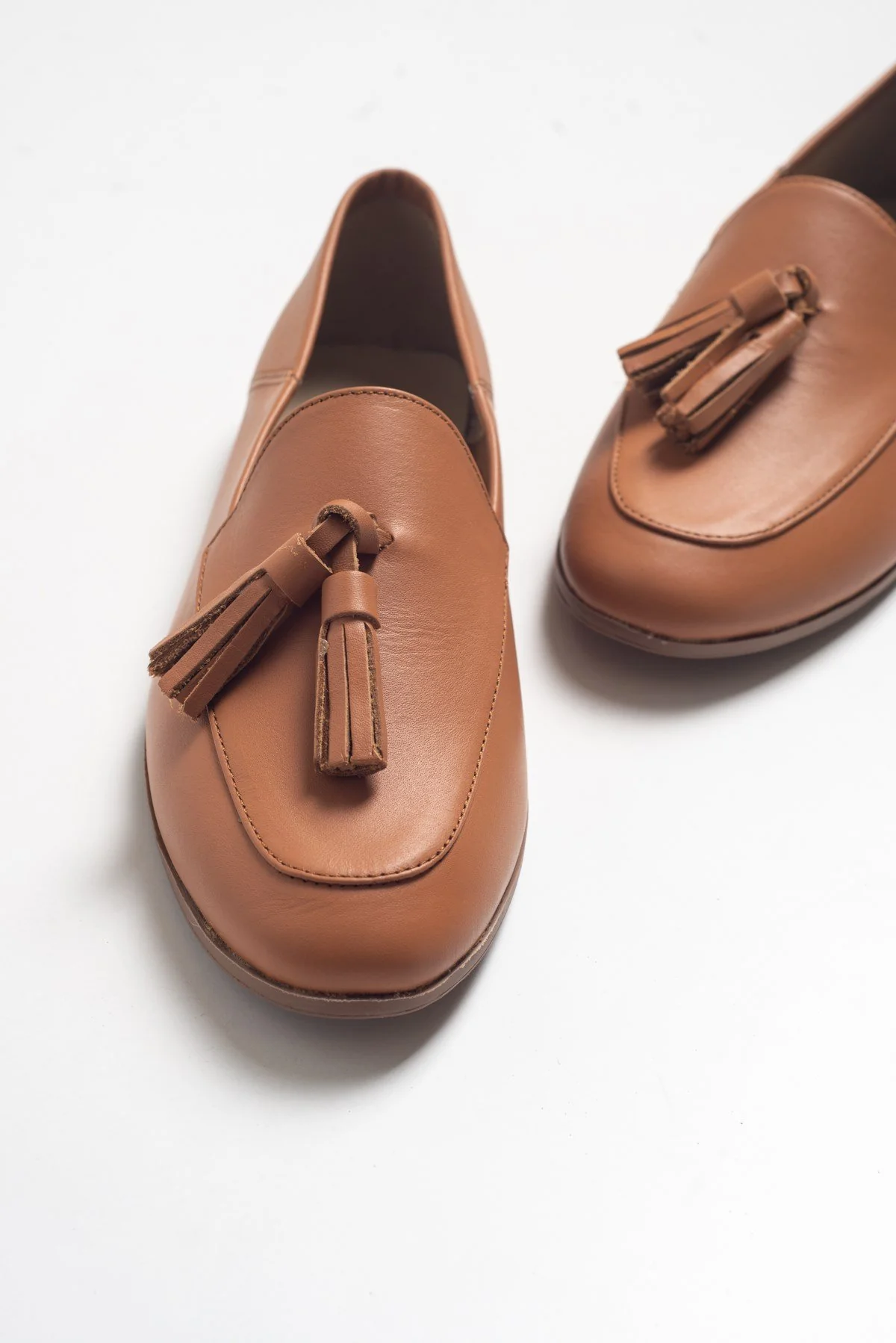 F04 - Cognac Genuine Leather Tassel Loafer (Women) - Image 2