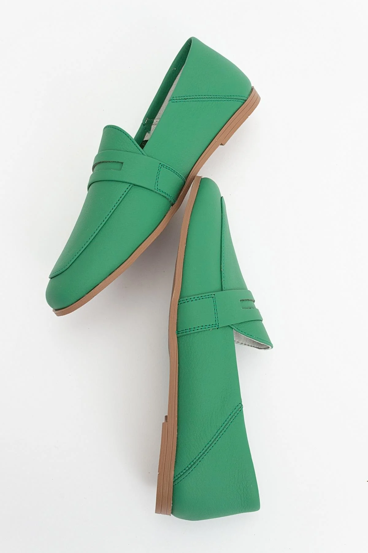F05 - Green Genuine Leather Loafer (Women) - Image 3