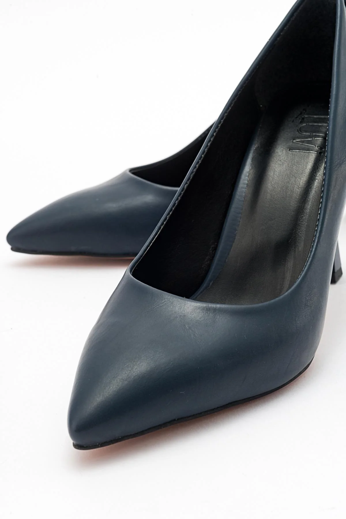 Forest Navy Cilt Pointed Toe Pump (Women) - Image 3