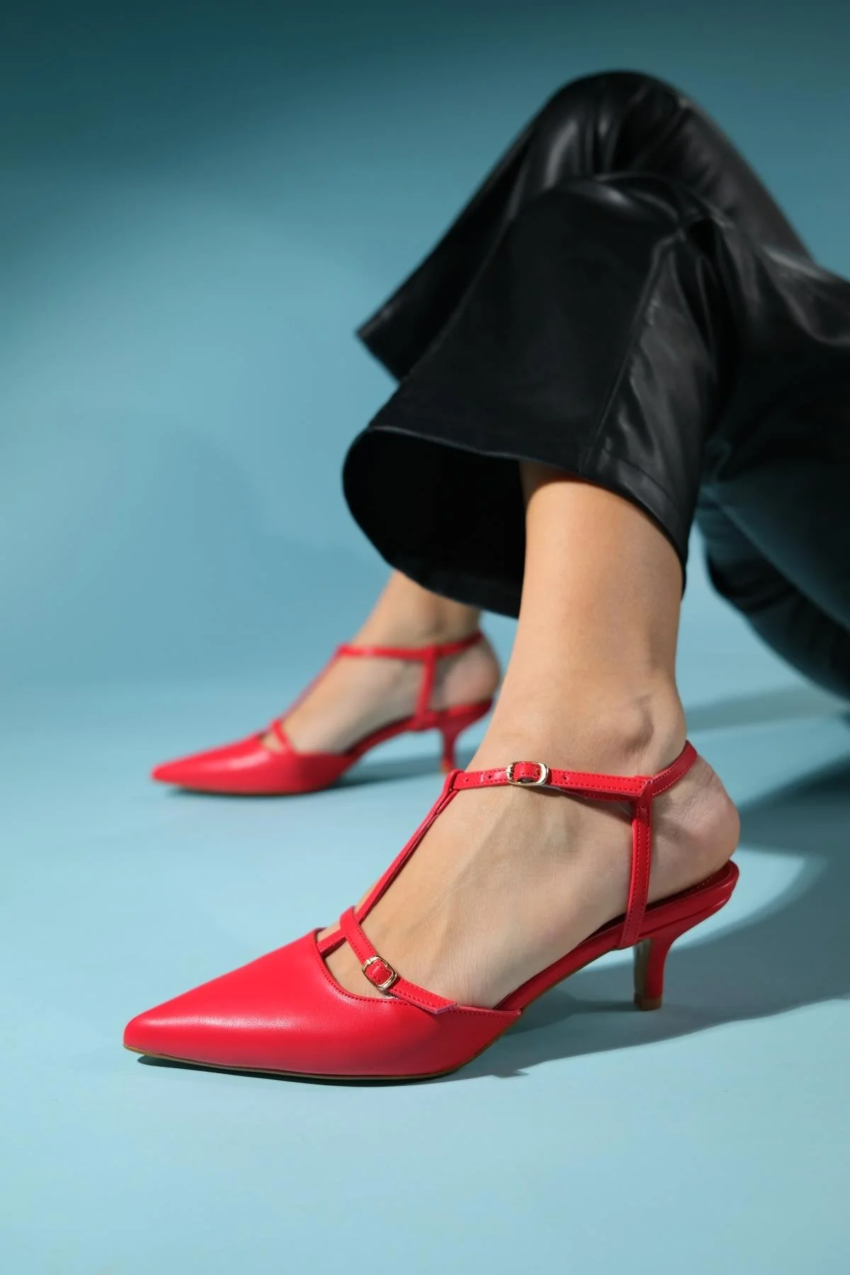 Frans - Red Pointed-Toe Backless Low-Heel Shoe (Women) - Image 3