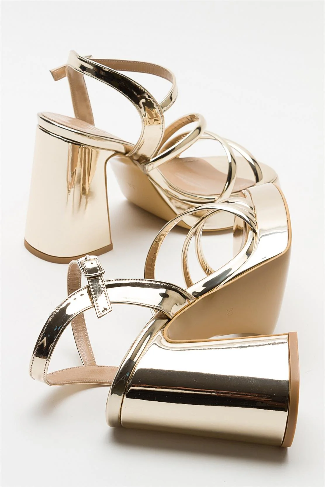 Heas Gold Platform Sandal (Women) - Image 2