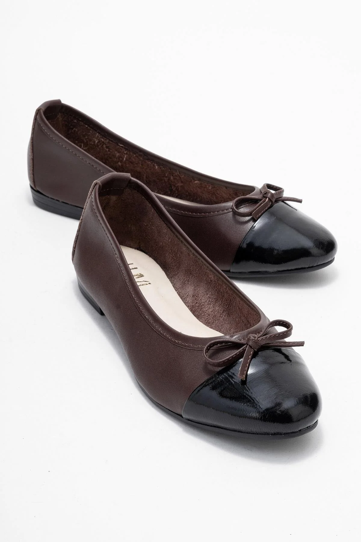 Jens - Black Genuine Leather Bow Ballet Flat (Women)