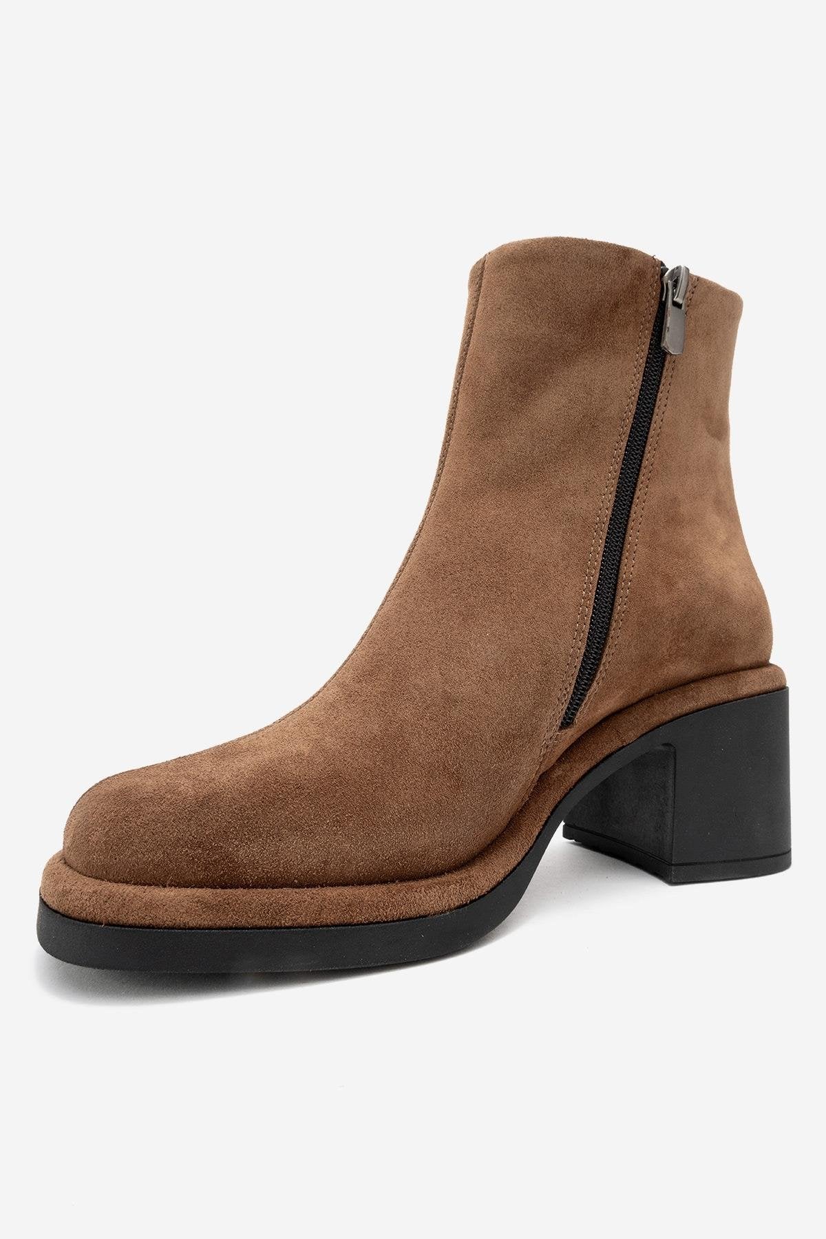 Junae - Cognac Genuine Leather Block Heel Boot (Women) - Image 4