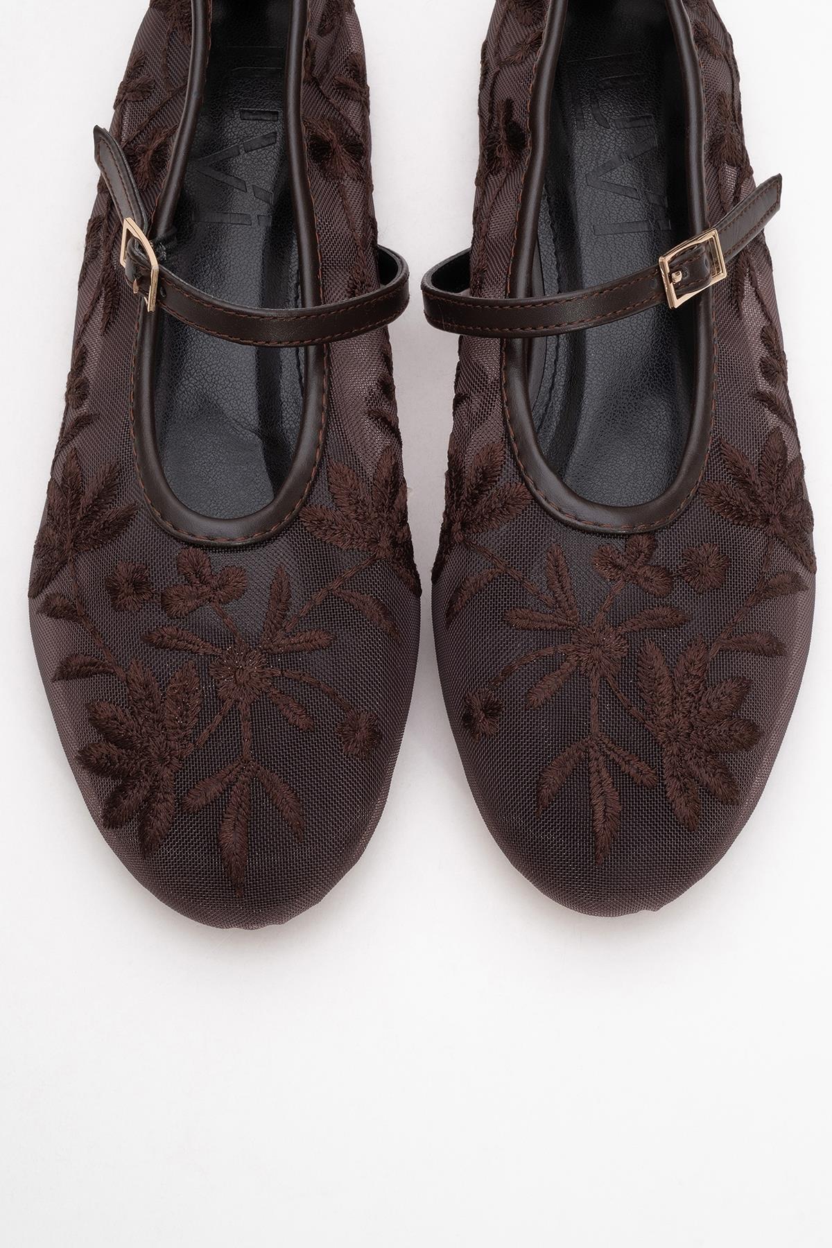 Juny Brown Mesh Floral Embroidery Ballet Flat (Women) - Image 2
