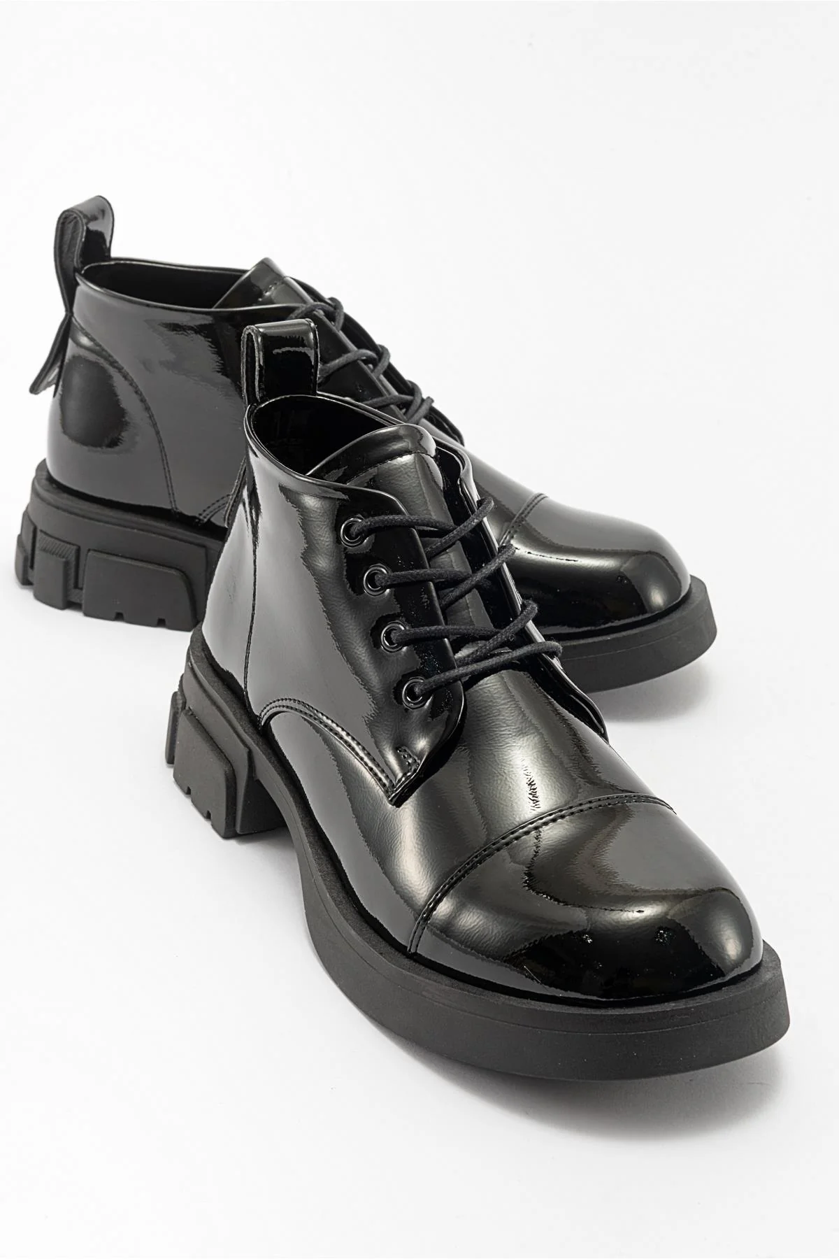 Lagom - Black Patent Boot (Women)