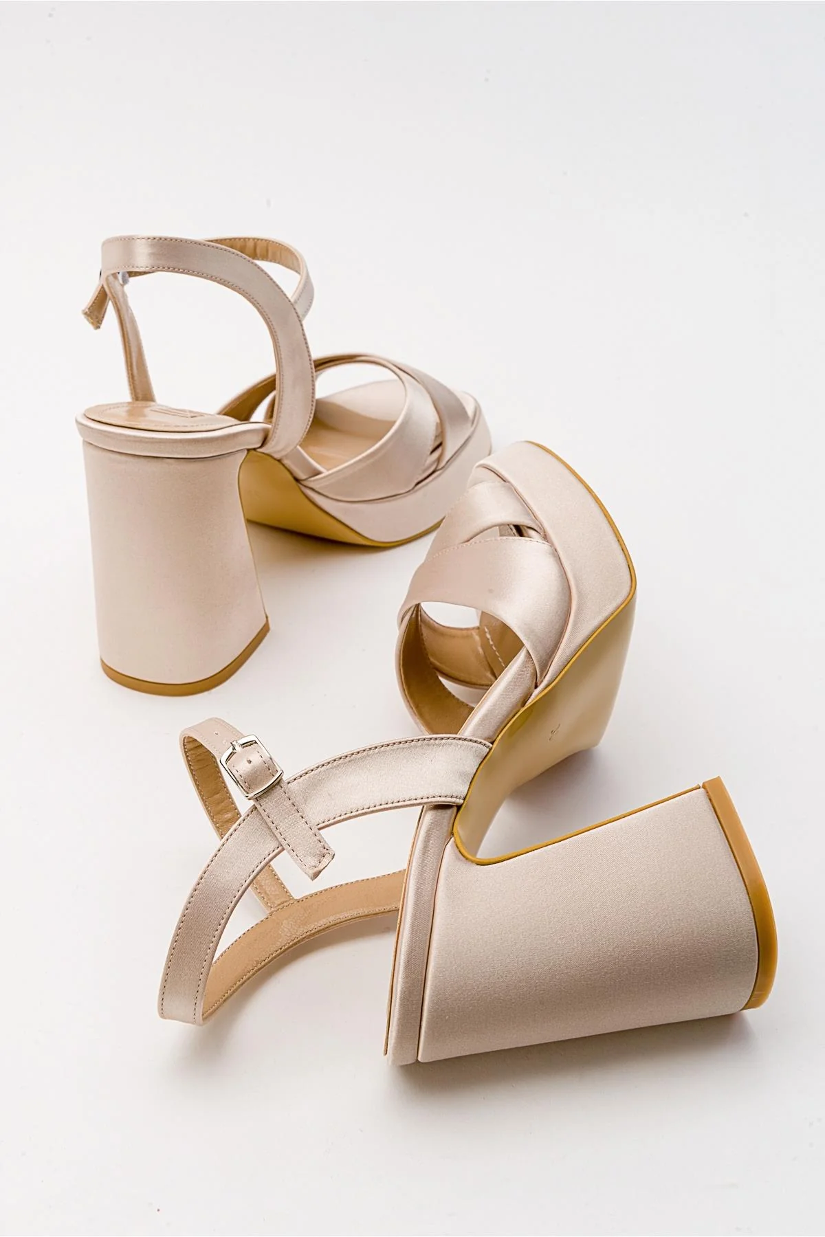 Lello - Beige Satin Platform Heel Shoe (Women) - Image 5
