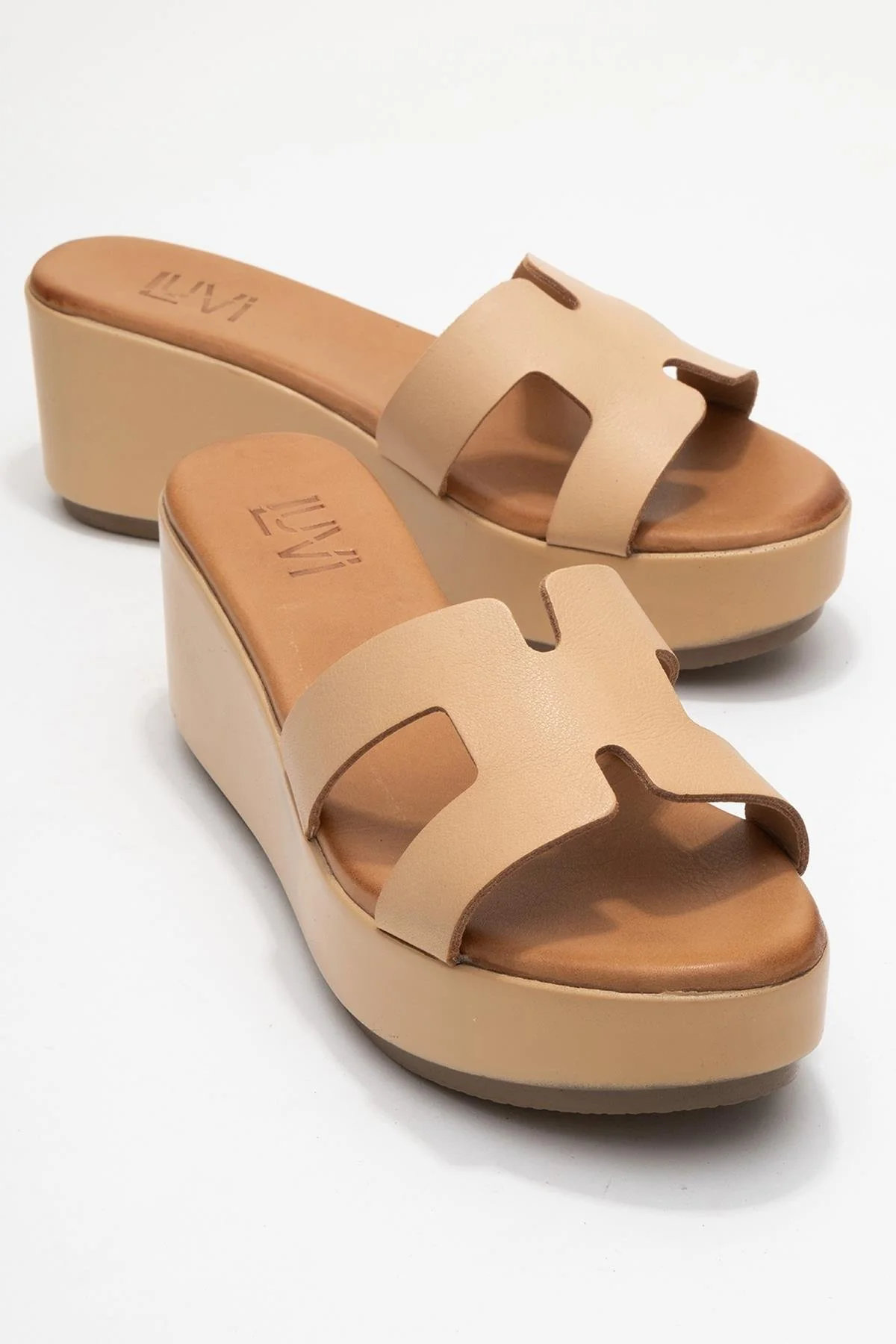 Lia Dark Beige Leather Platform Slide (Women)