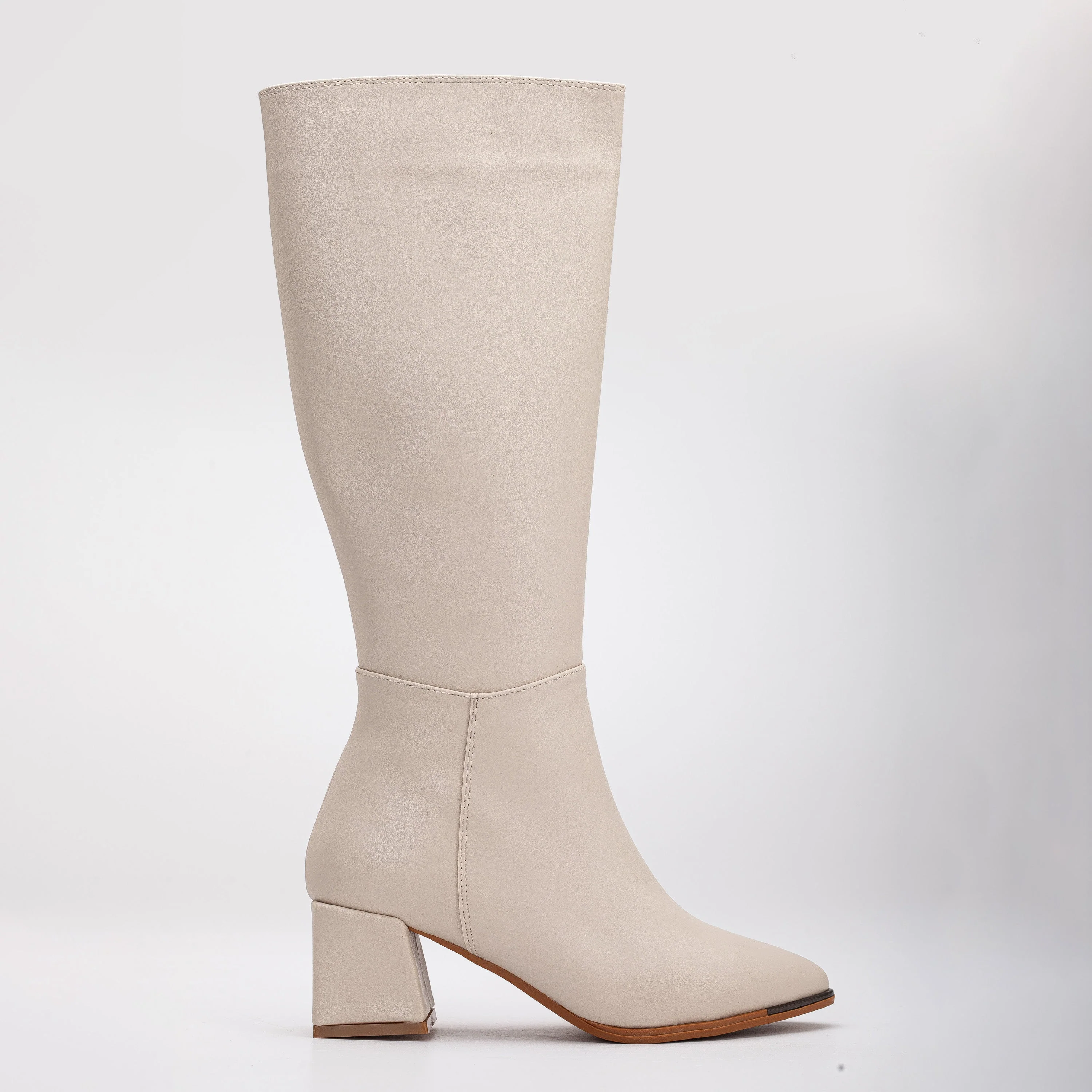 Lizette - Beige Boots