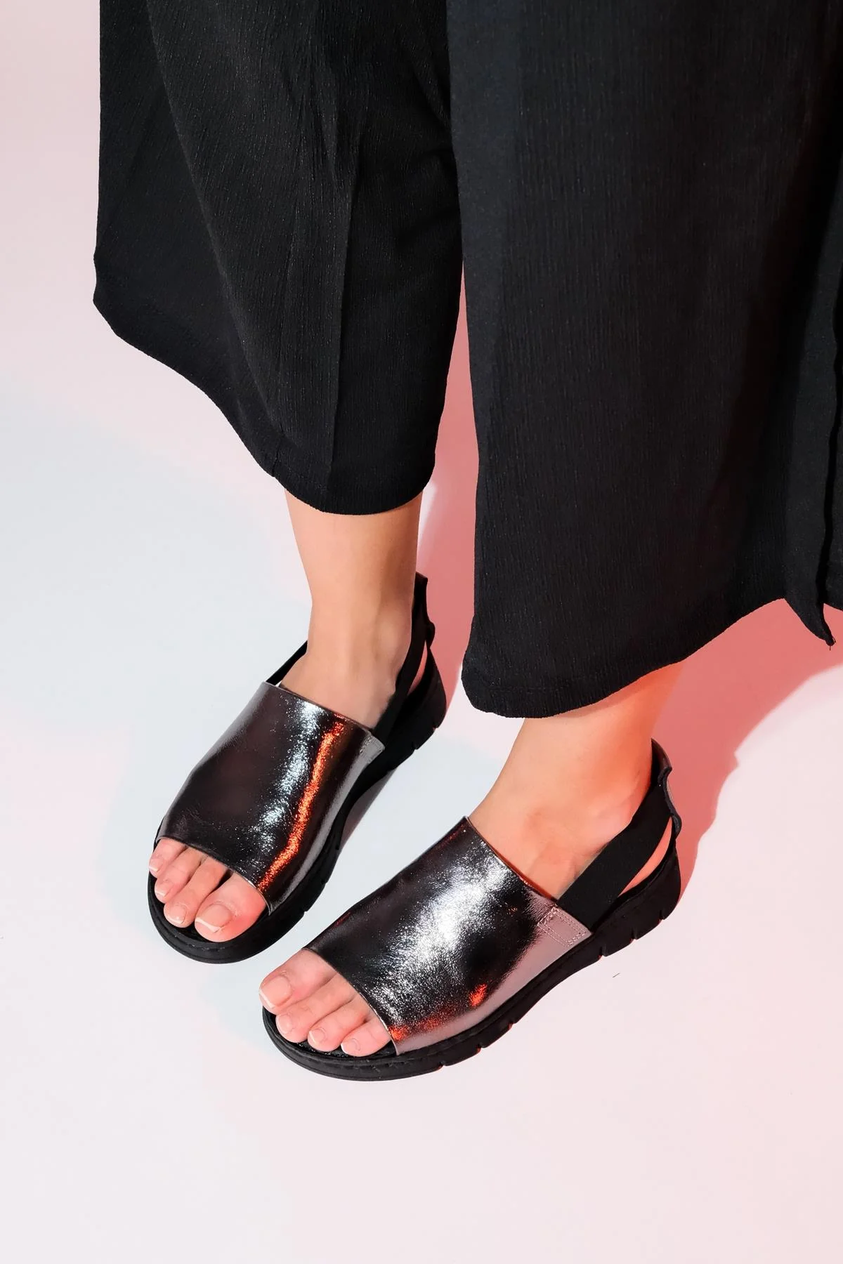 Londoi - Crystal Elastic Strap Leather Sandal (Women) - Image 8