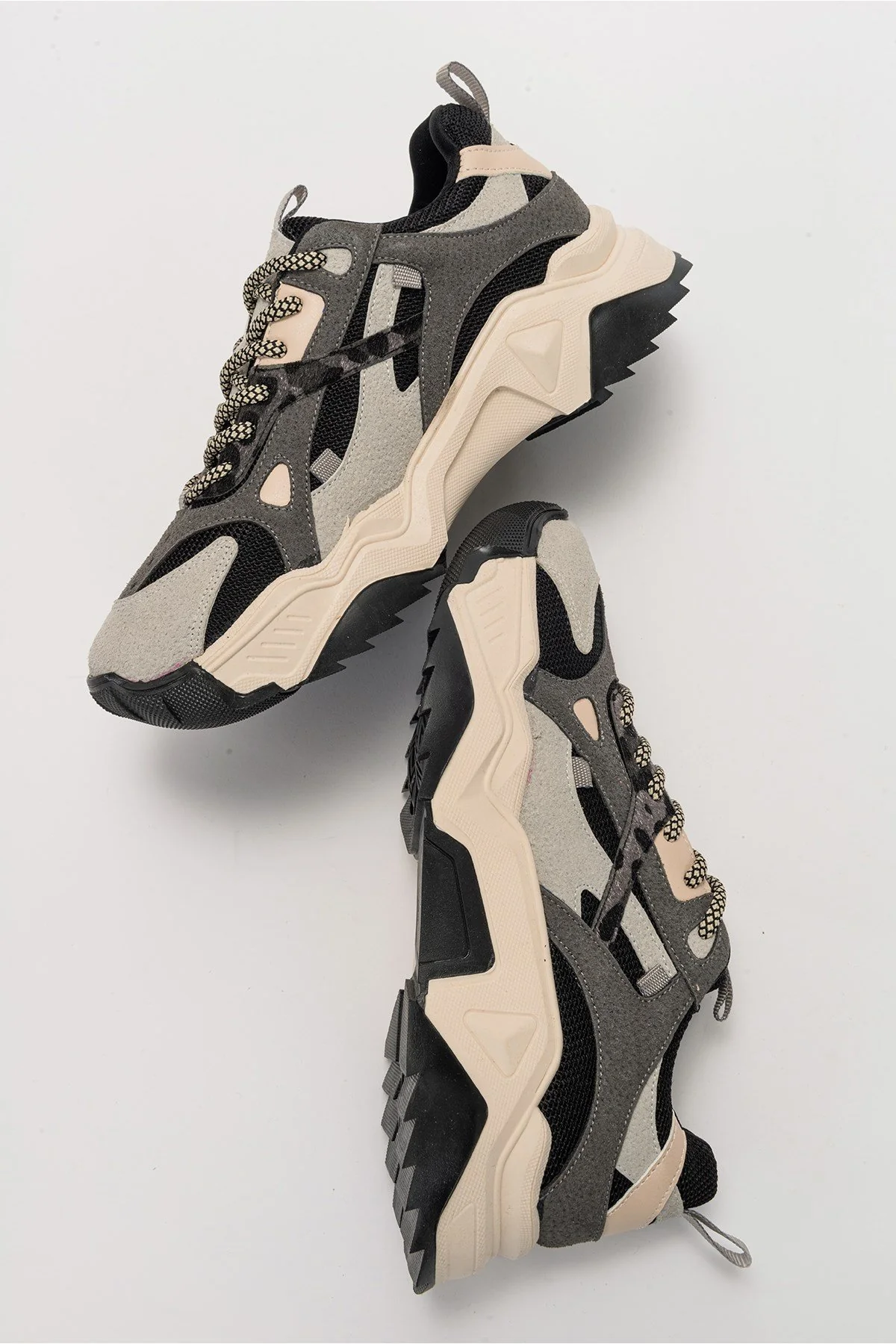 Loretta - Black Gray Platform Sneakers - Image 2