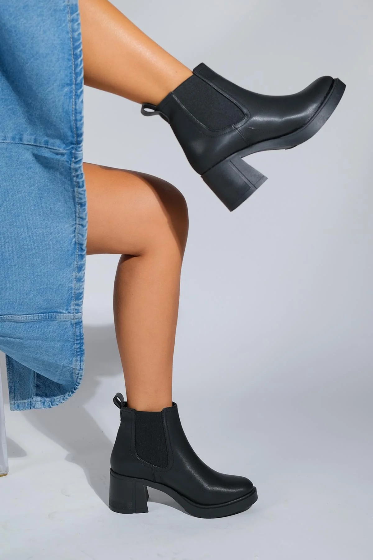 Loves - Black Block Heel Ankle Boot (Women) - Image 5