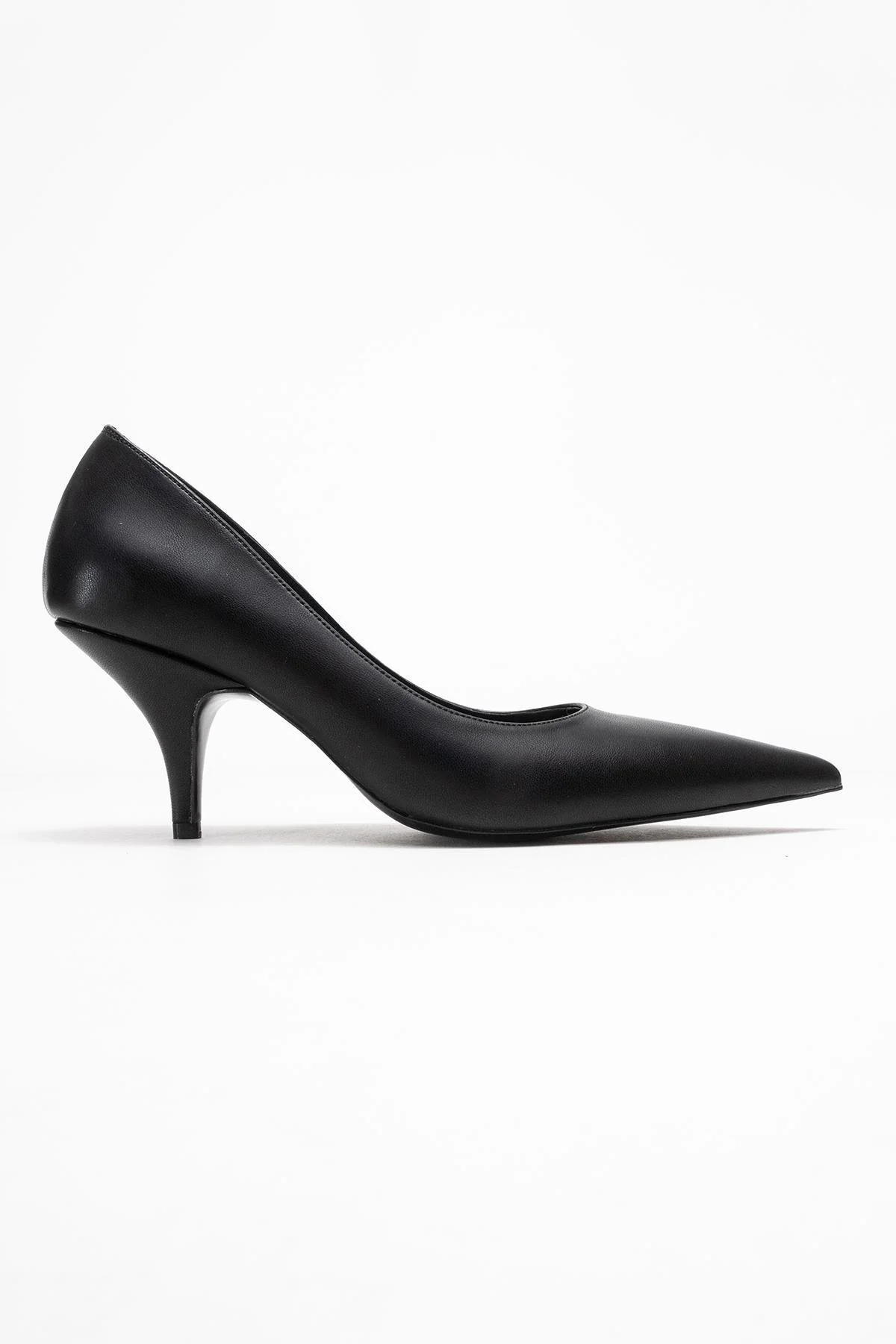 Marcus - Black Heeled Pump (Women) - Image 6